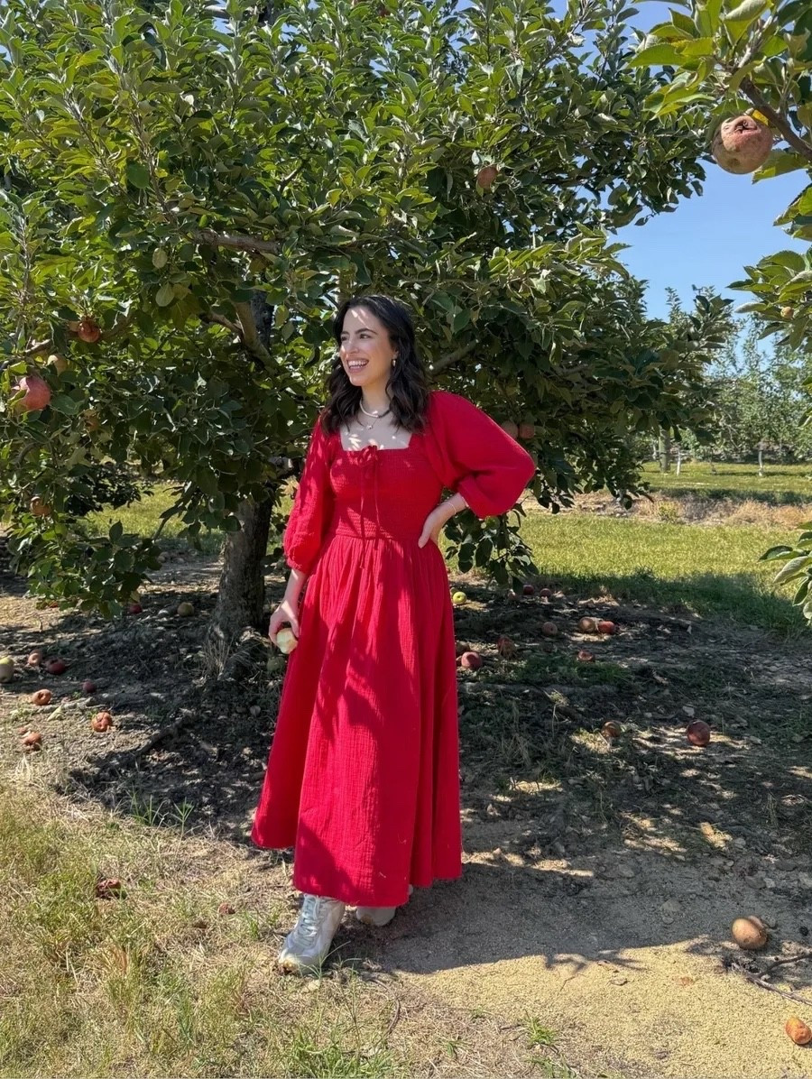 This red midi is officially the cutest and most flattering find — and for less than $60 it's such an incredible deal! Wearing a size XS for reference!

midi dress, Quince, Veja sneakers, romantic look, dressy outfit, petite style, under $60, affordable finds, effortless chic

#LTKootd #LTKPetite #LTKU
