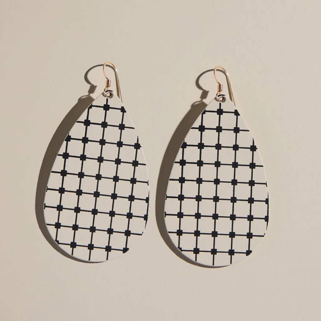 Ecru Quilted Teardrops | Nickel and Suede