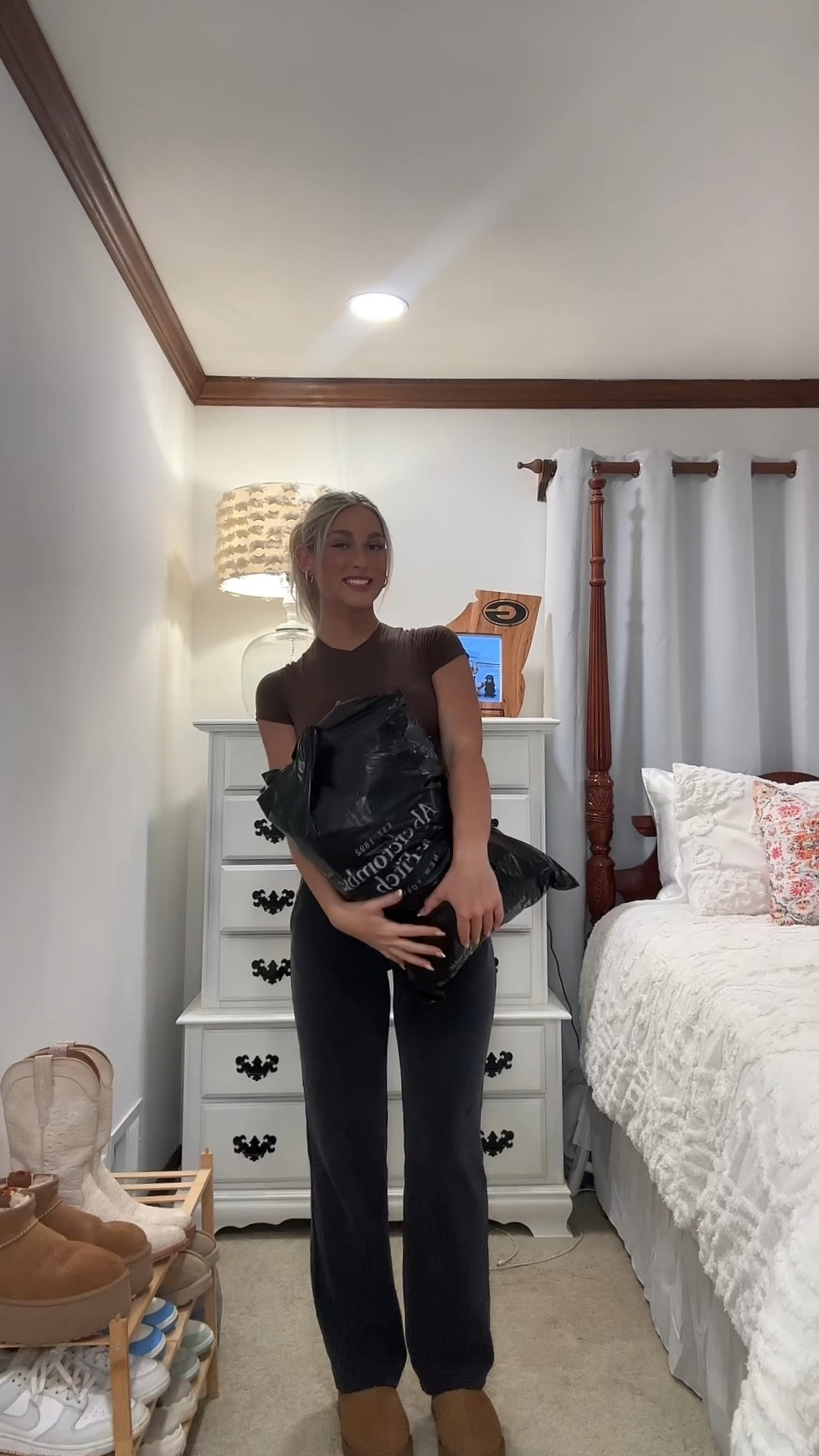 Snagged all of these during the Abercrombie Winter Sale!! For reference all of these jeans are curve love 90s relaxed and I’m 5”8 wearing a size 27! 

#LTKGiftGuide #LTKbeauty #LTKVideo