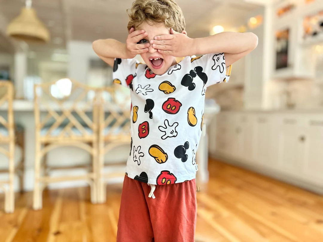 Mickey Magic T-shirt, Magic Kingdom Outfit, Disney Vacation Tee for Kids, Disney Trip T-shirt, Mi... | Etsy (US)