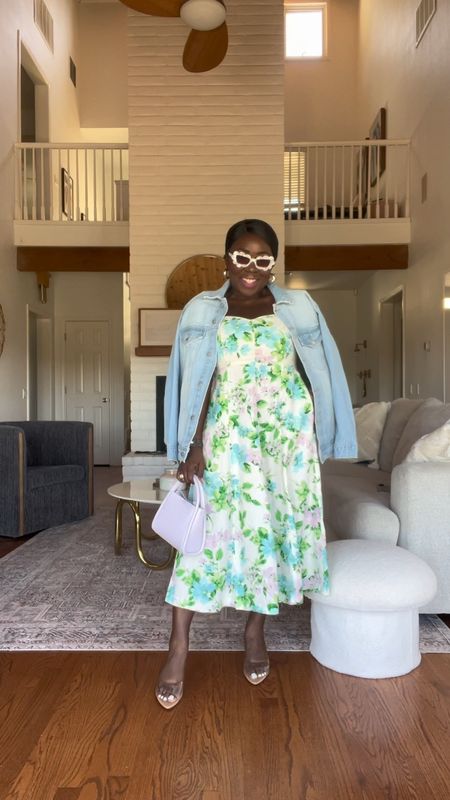 The floral pattern on this Old Navy dress makes me so happy it’s finally Spring!! Love this dress for Easter! Styled it with some simple heels, jean jacket, mini bag, pearl earrings and these adorable sunglasses!!

#LTKstyletip #LTKitbag #LTKVideo