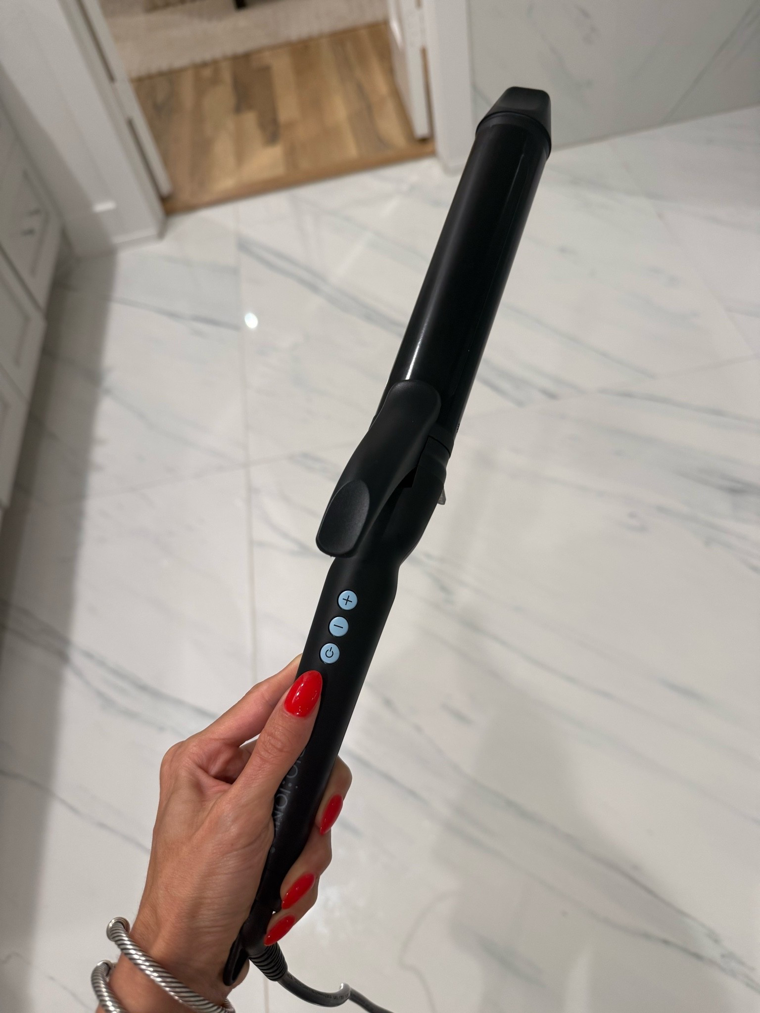 Curling iron I use for loose waves

#LTKBeauty
