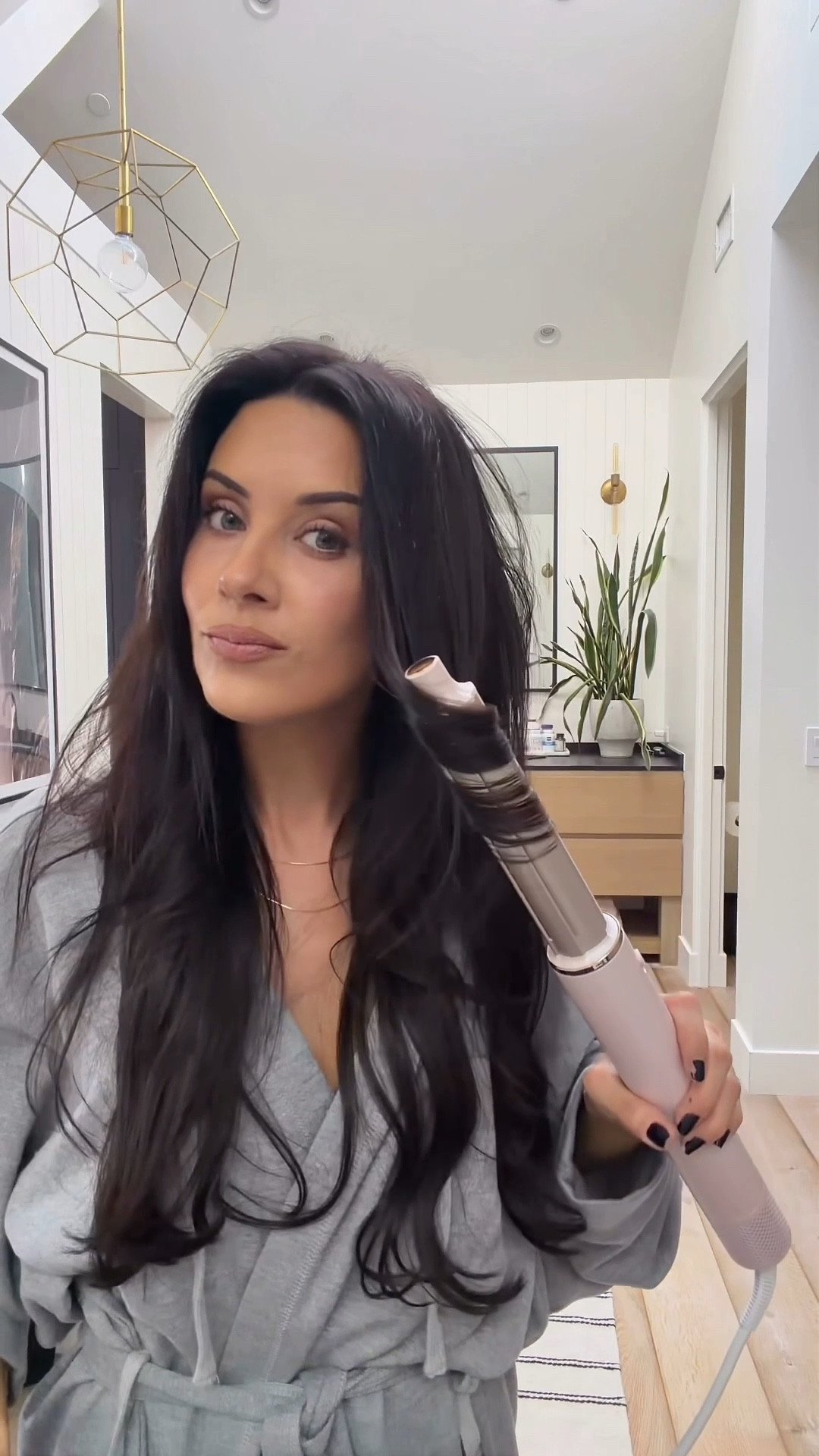 There is tools styling device. I can’t do it though and now it’s a part of the Sephora sale!


#LTKSaleAlert #LTKOver40 #LTKBeauty