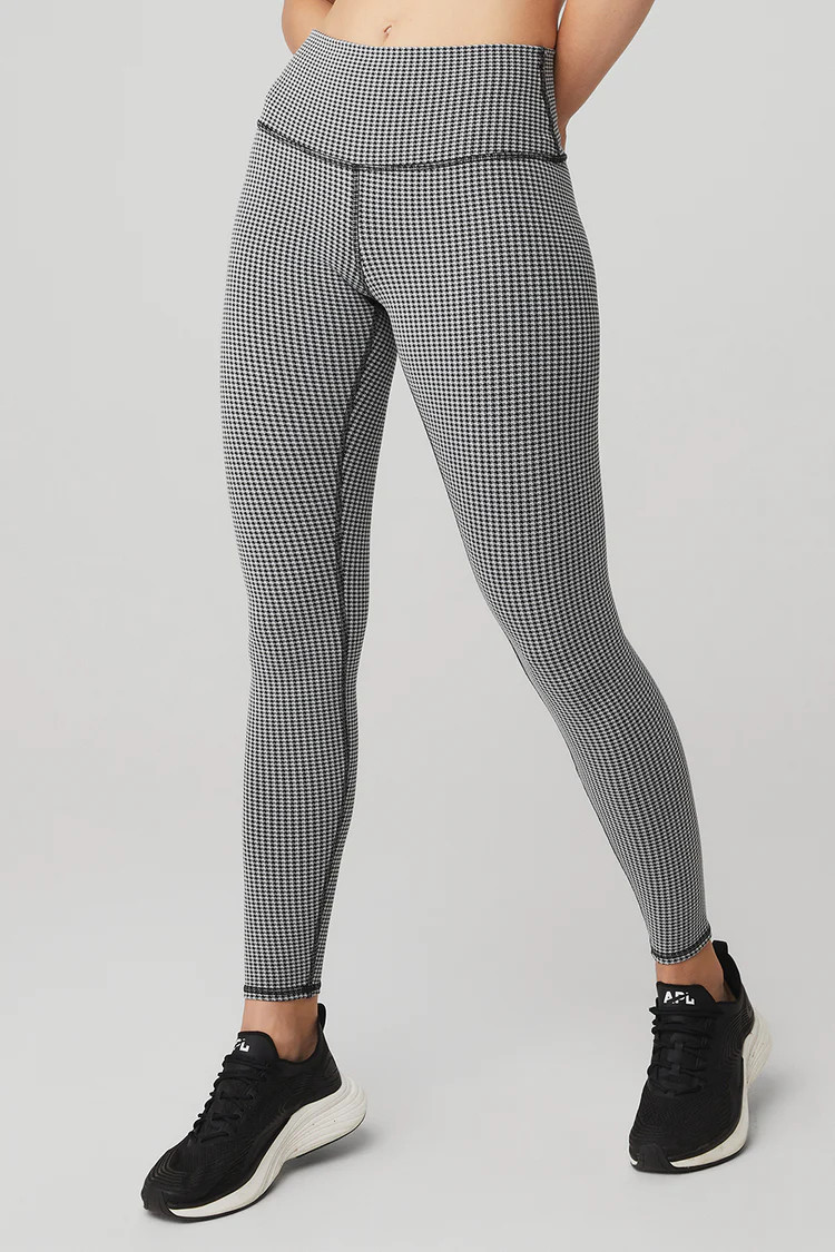 High-Waist Micro Houndstooth Legging - White/Black | Alo Yoga (US)