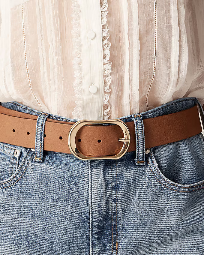 Oval buckle belt in Italian leather | J. Crew US