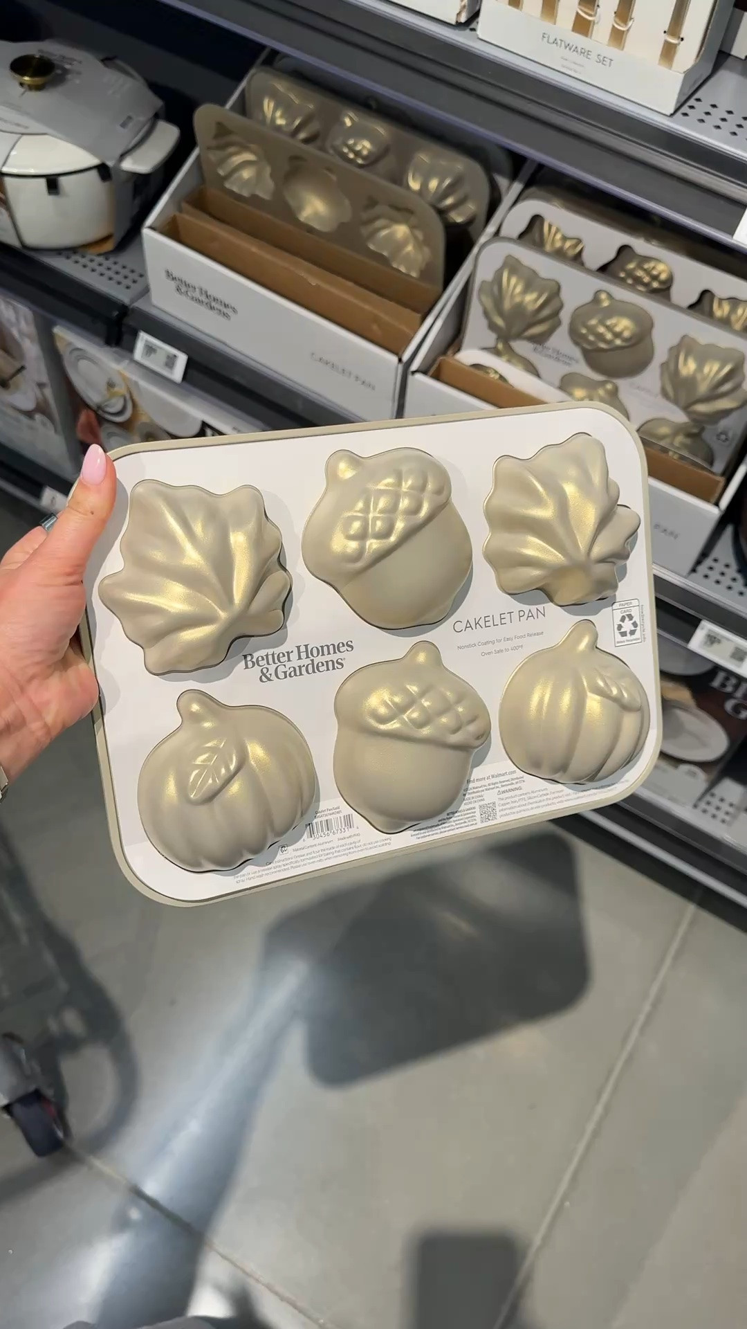 Cakelet pan from Better Homes & Garden

#LTKU #LTKHome #LTKfoodie