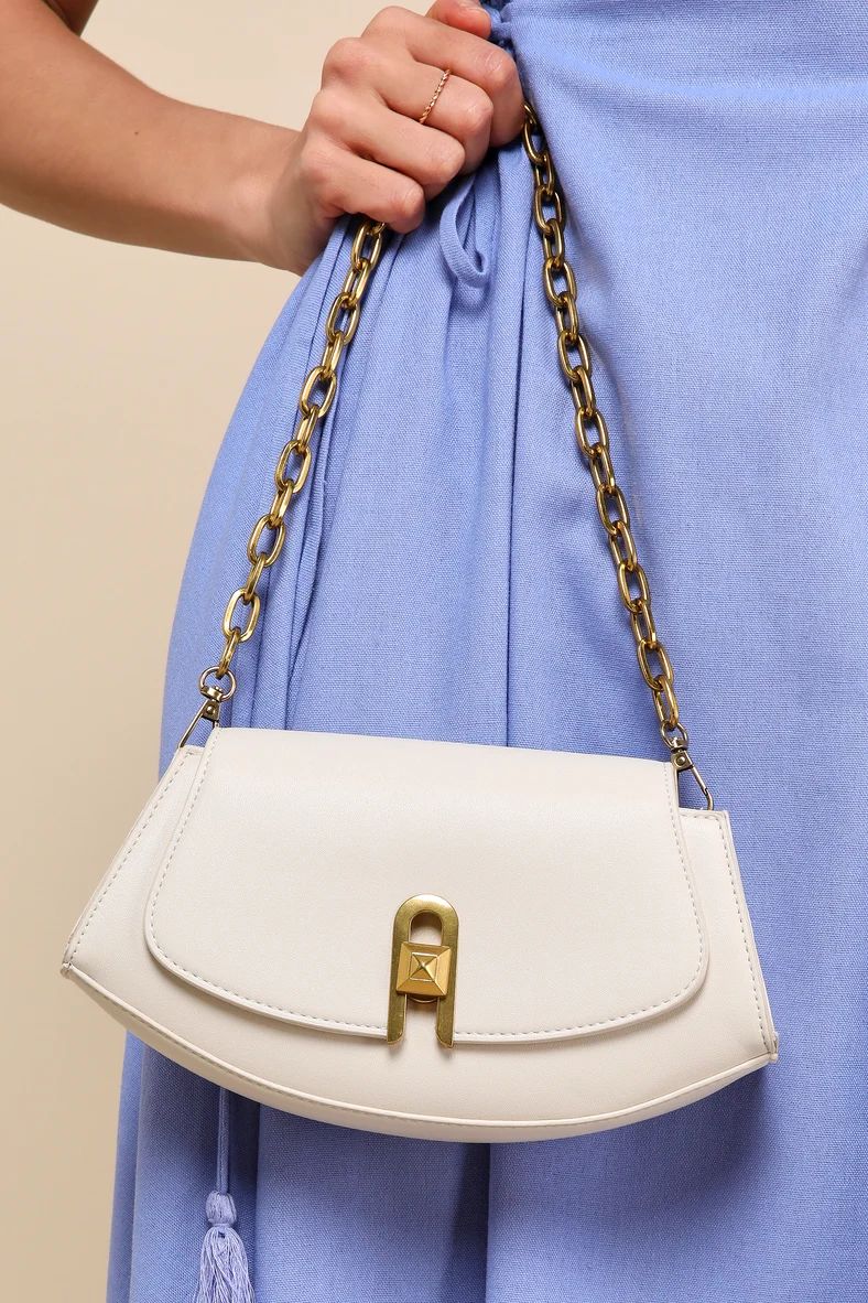 Sophisticated Lines Ivory Crossbody Chain Strap Bag | Lulus