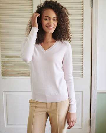 The $50 Cashmere V-Neck Sweater | Quince | Quince