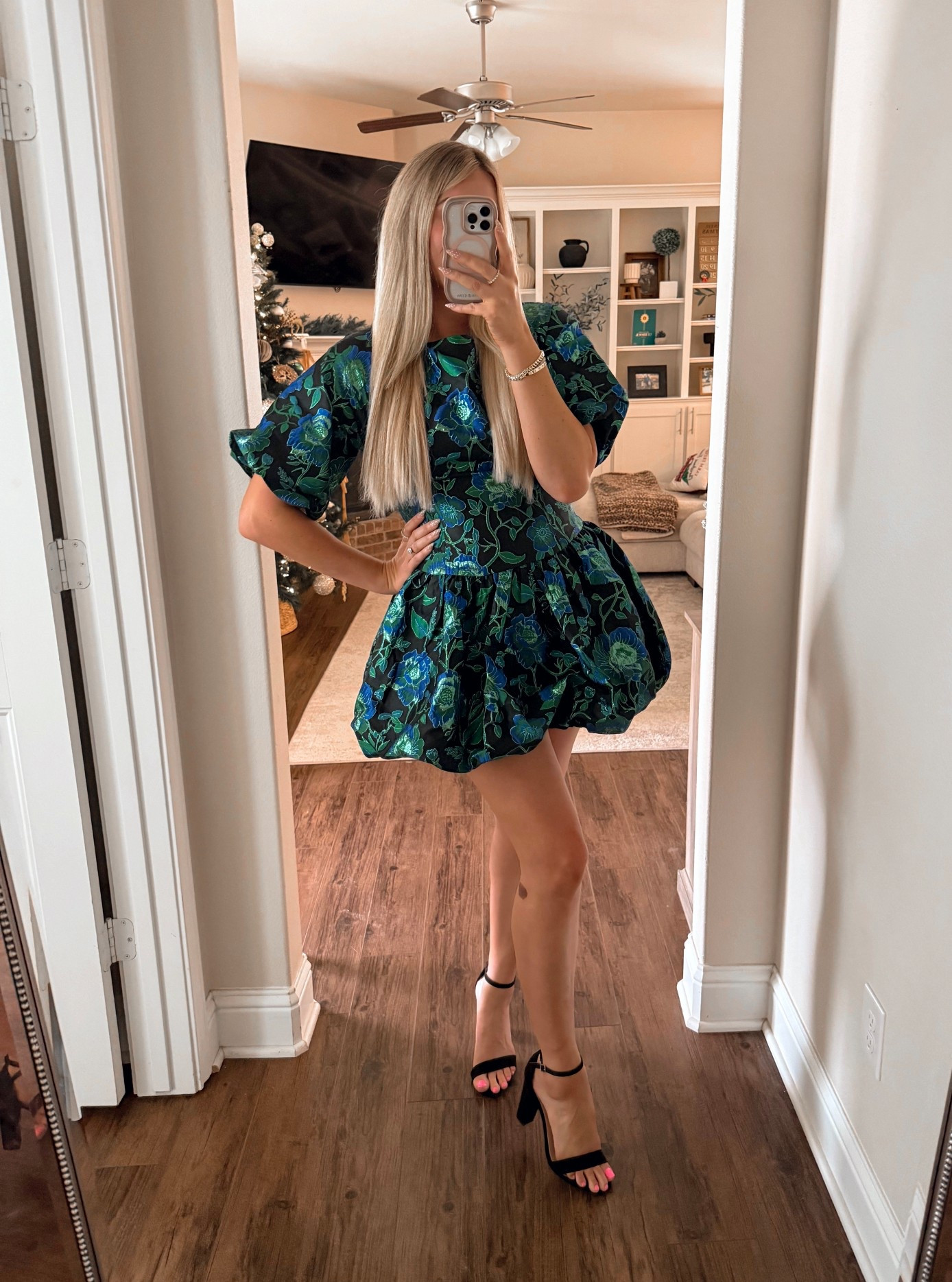 Holiday dress
Christmas party dress 

#LTKFindsUnder100 #LTKHoliday #LTKSeasonal