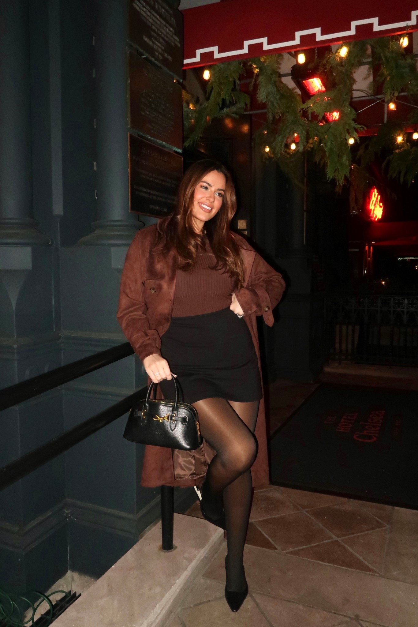 Winter outfit inspo and date night fit! 

#LTKMidsize #LTKTall #LTKHoliday