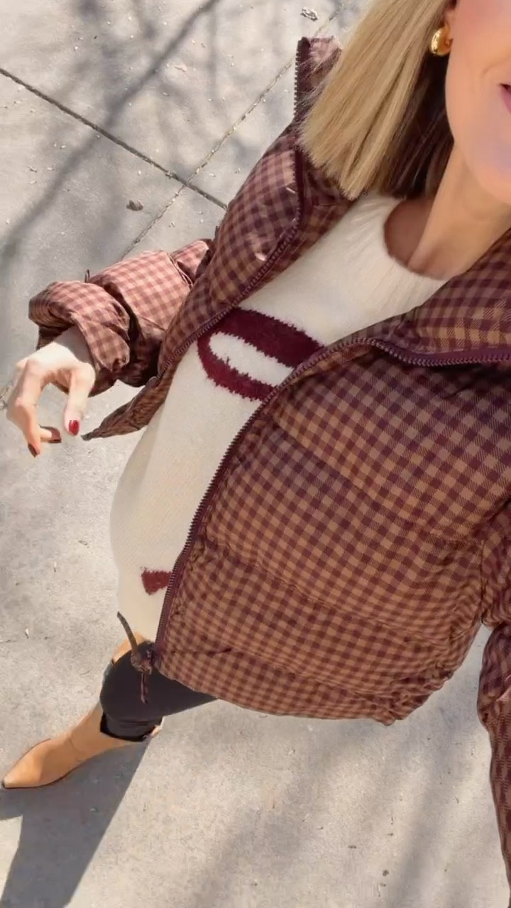 How cute is this puffer jacket?! It ties in a bow on the front! It’s under $50 & would make a great gift for her! 

Loverly Grey, Target find, Target fashion, puffer jacket, gift guide, under $50, gift ideas 

#LTKHoliday #LTKFindsUnder50 #LTKGiftGuide