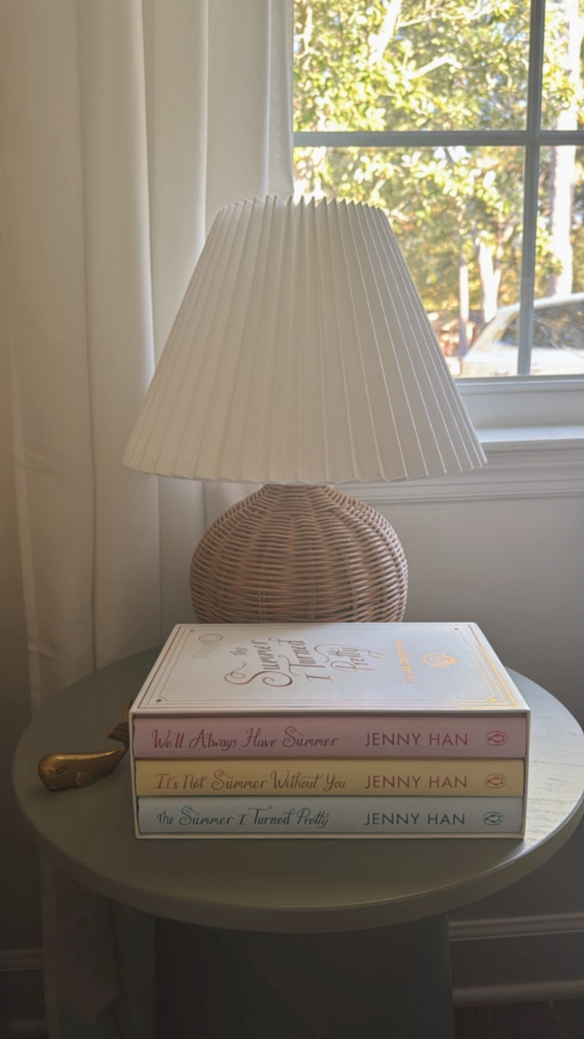 The prettiest Summer I Turned Pretty book series collection! I purchased this through Amazon UK.  Linking similar collections in the US. You can purchase from Amazon UK. Search for Penguin books company.

#LTKHoliday #LTKFindsUnder50 #LTKGiftGuide