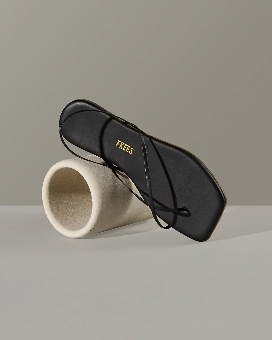 Square Toe Millie in Sable | Women's Flip-Flops | TKEES | TKEES