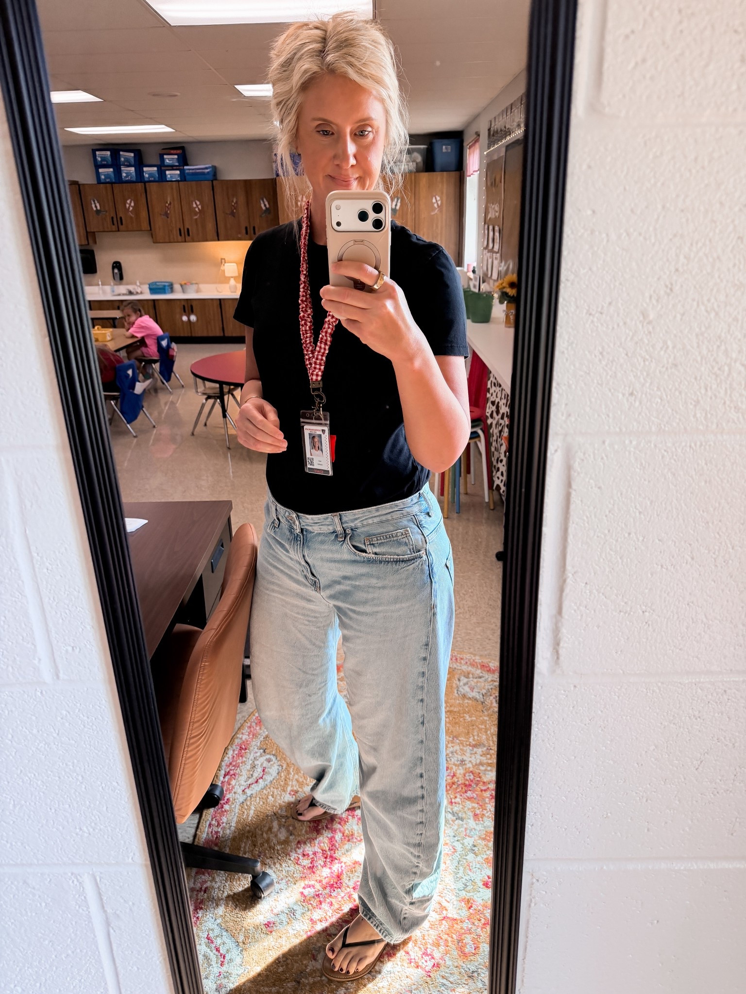 #teacheroutfit @gapstyle @Zara @amazonstylefinds 

#LTKootd