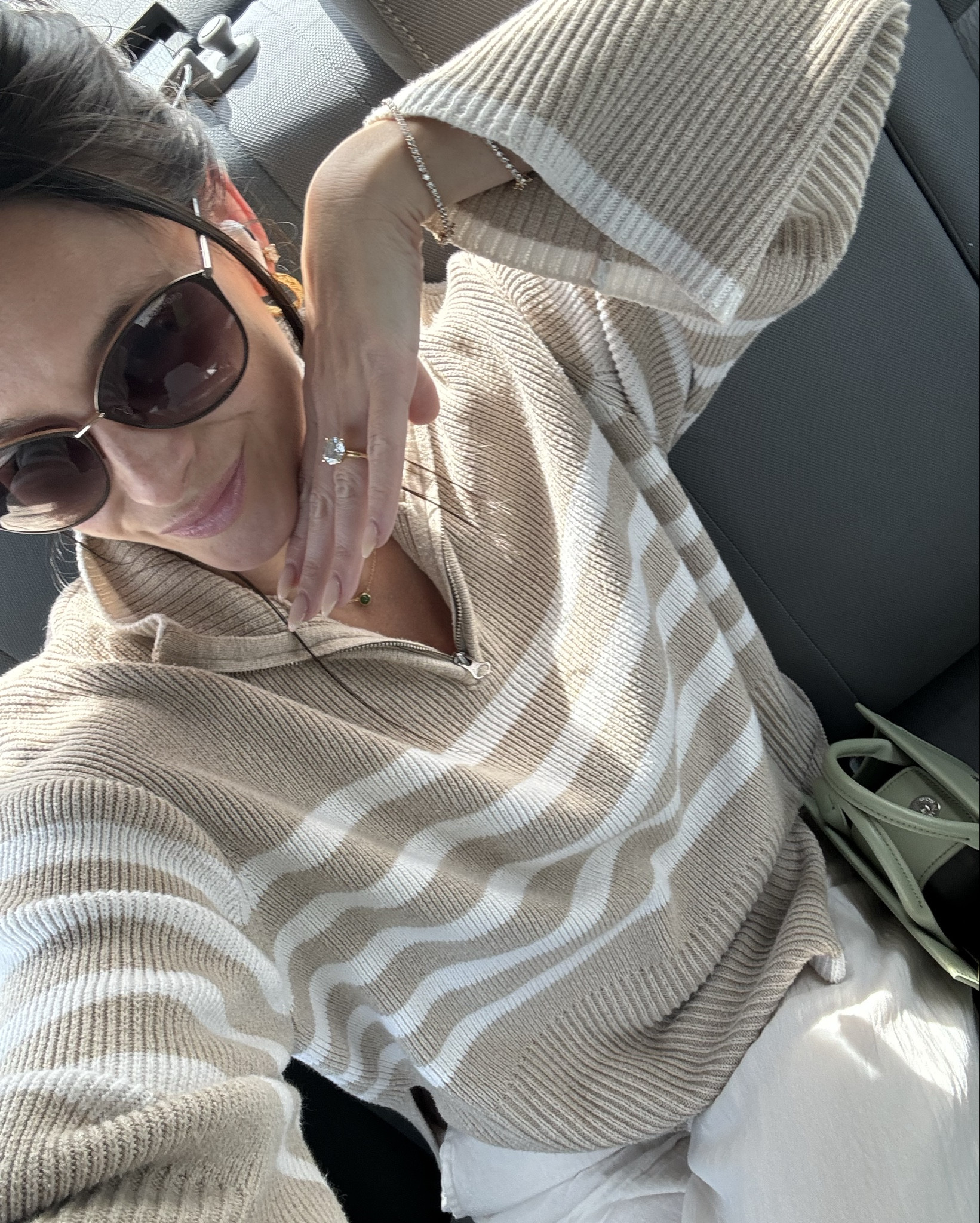 Airport fit ✈️

#travelstyle #casual #ootd #travelfit
#airportlooks

#LTKVideo #LTKTravel #LTKStyleTip