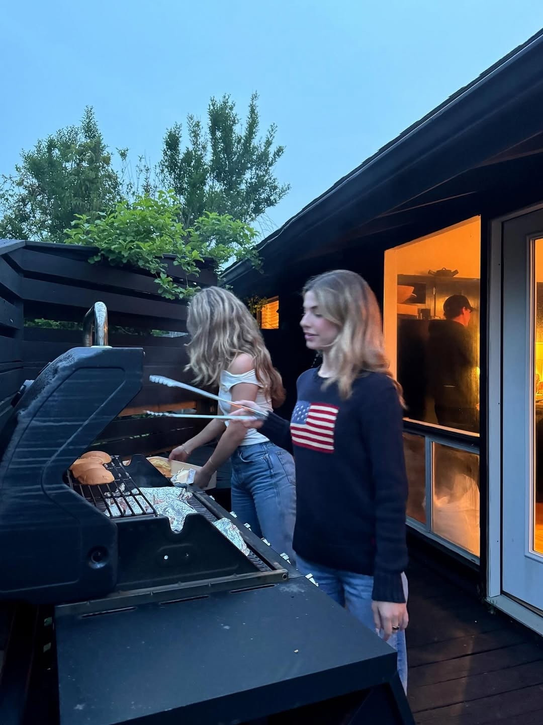 4th of july outfit idea! ❤️🇺🇸

#LTKFindsUnder100 #LTKStyleTip #LTKSeasonal