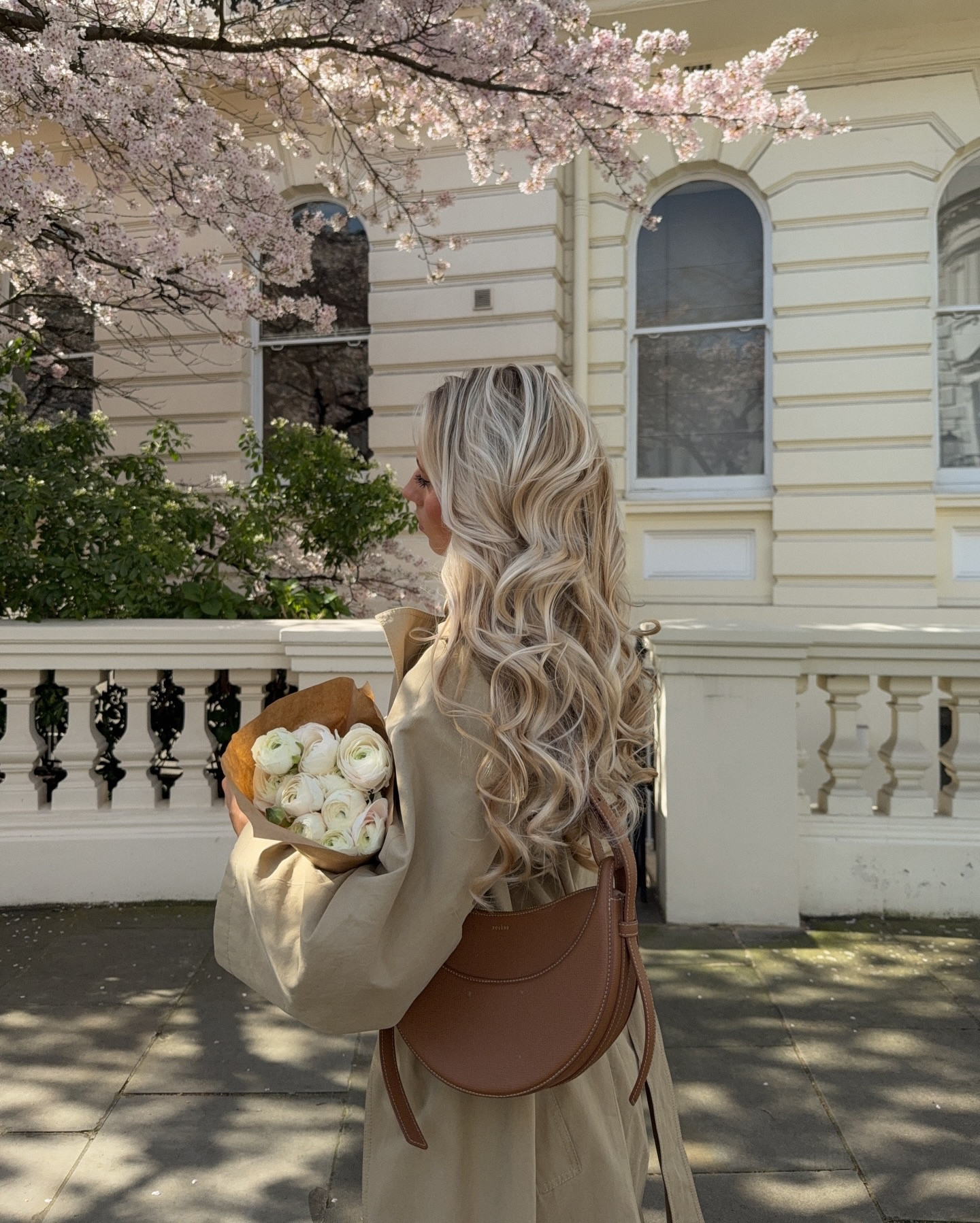 Cherry blossoms and @houseofcbbridal 🌸🤍🦢🎀

#houseofcb #springstyles #springbride #londonbride #bridalinspo