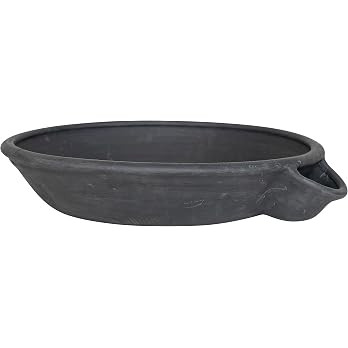 Creative Co-Op Large Decorative Vintage Clay Bowl with Handle for Storage, Black | Amazon (US)
