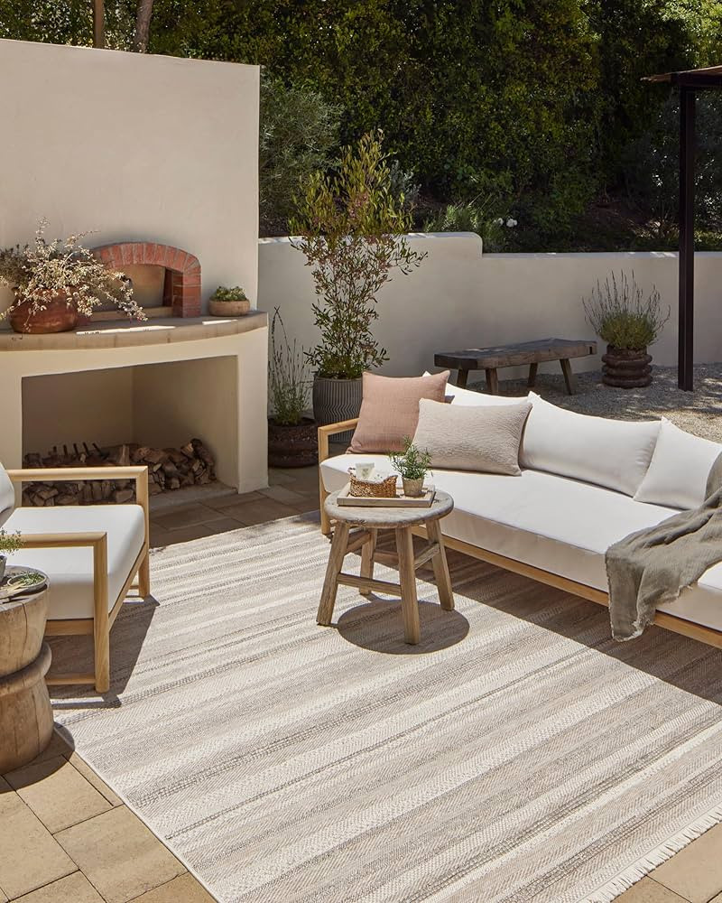 Loloi Amber Lewis Malibu Collection MAB-02 Ivory/Multi 8'-10" x 12'-2" Area Rug | Amazon (US)
