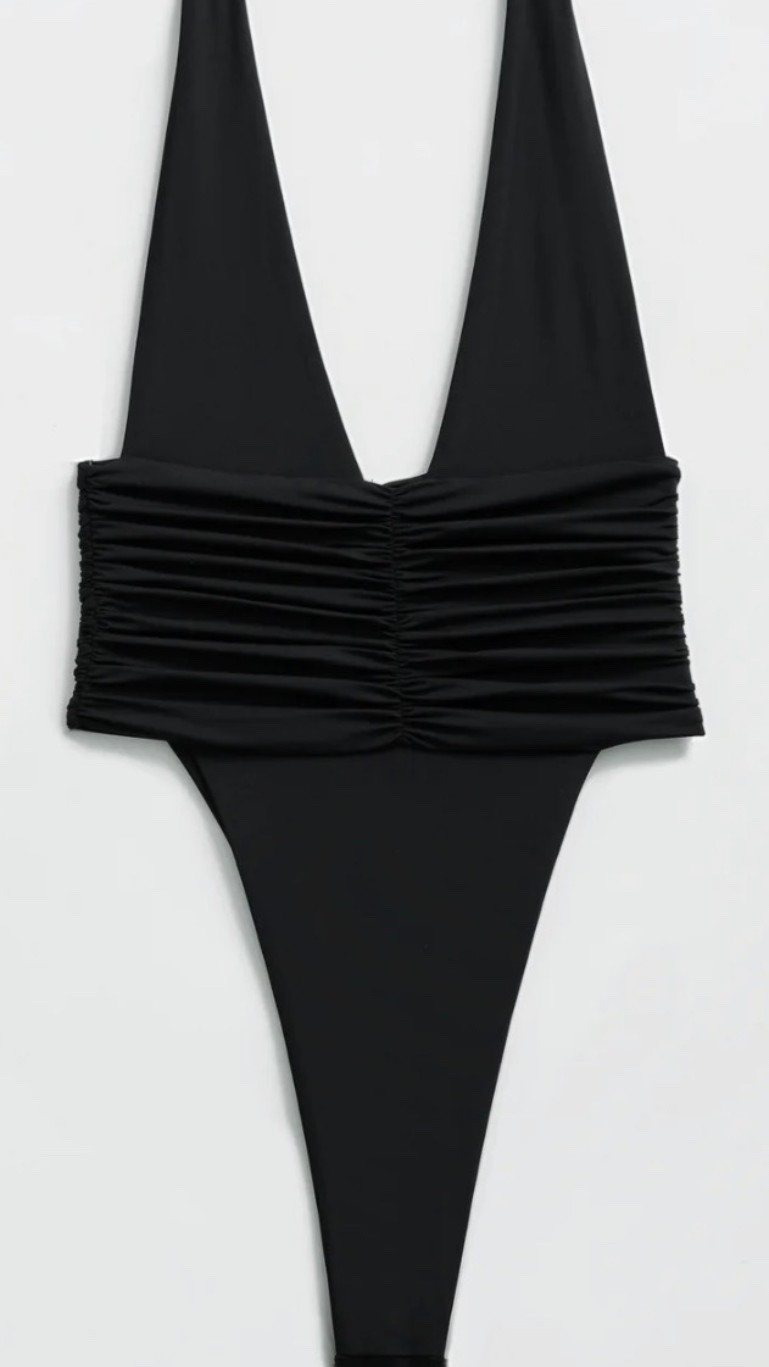 perfect one piece, very sexy! 

#LTKSeasonal #LTKTravel