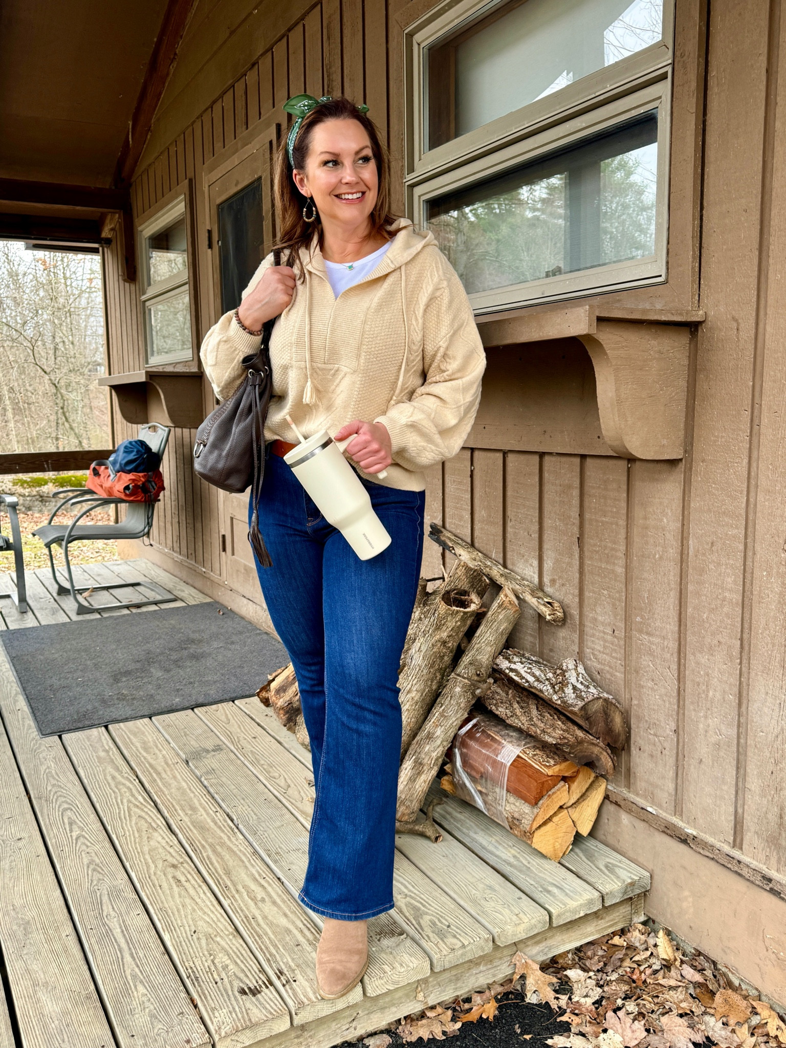 Weekend getaway. Cabin getaway. Casual western style  

#LTKmidsize #LTKfindsunder50 #LTKover40