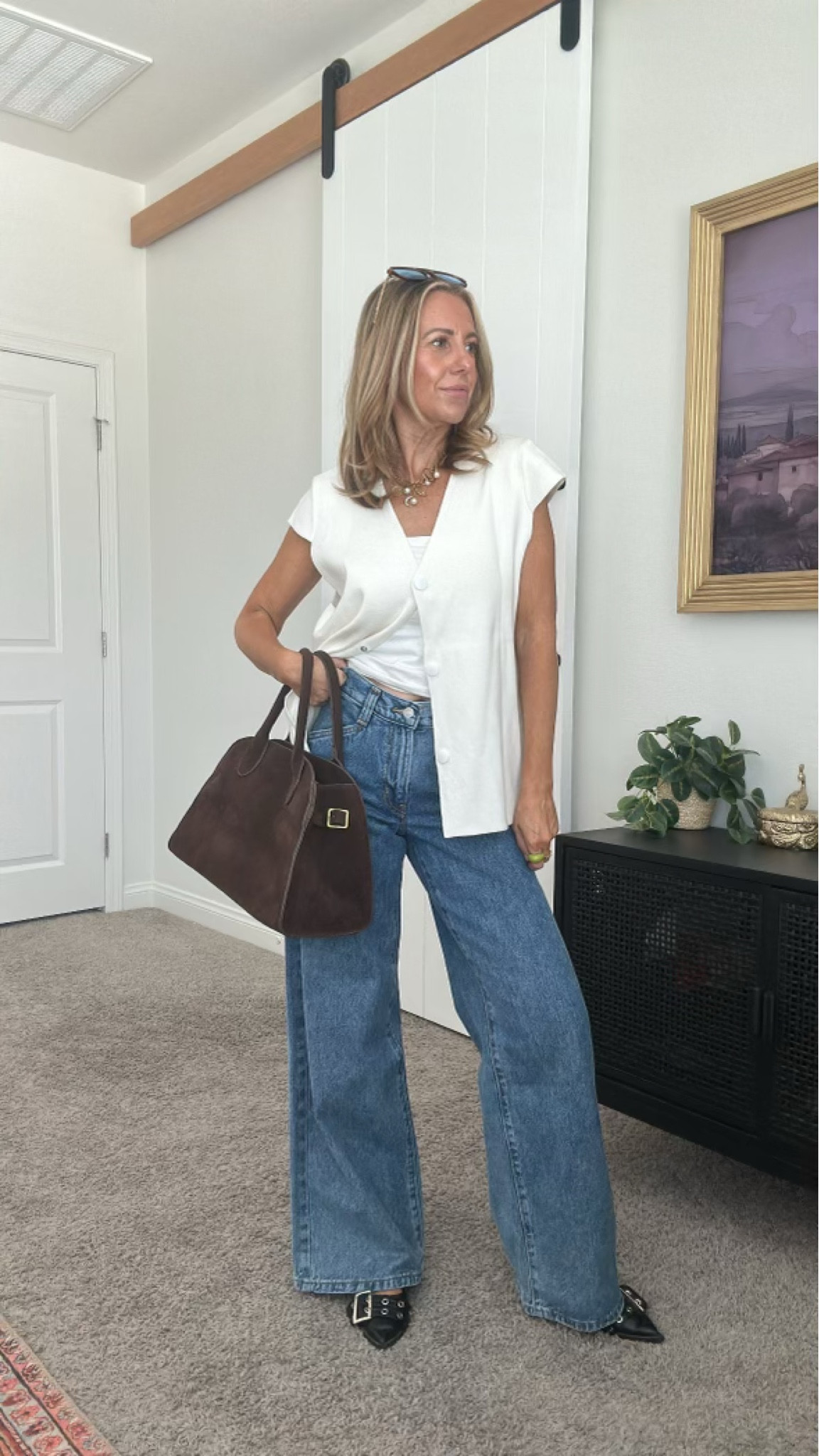 I love pairing white in the fall. Paired with my favorite Amazon chocolate handbag. 

#LTKxPrimeDay #LTKStyleTip #LTKSeasonal