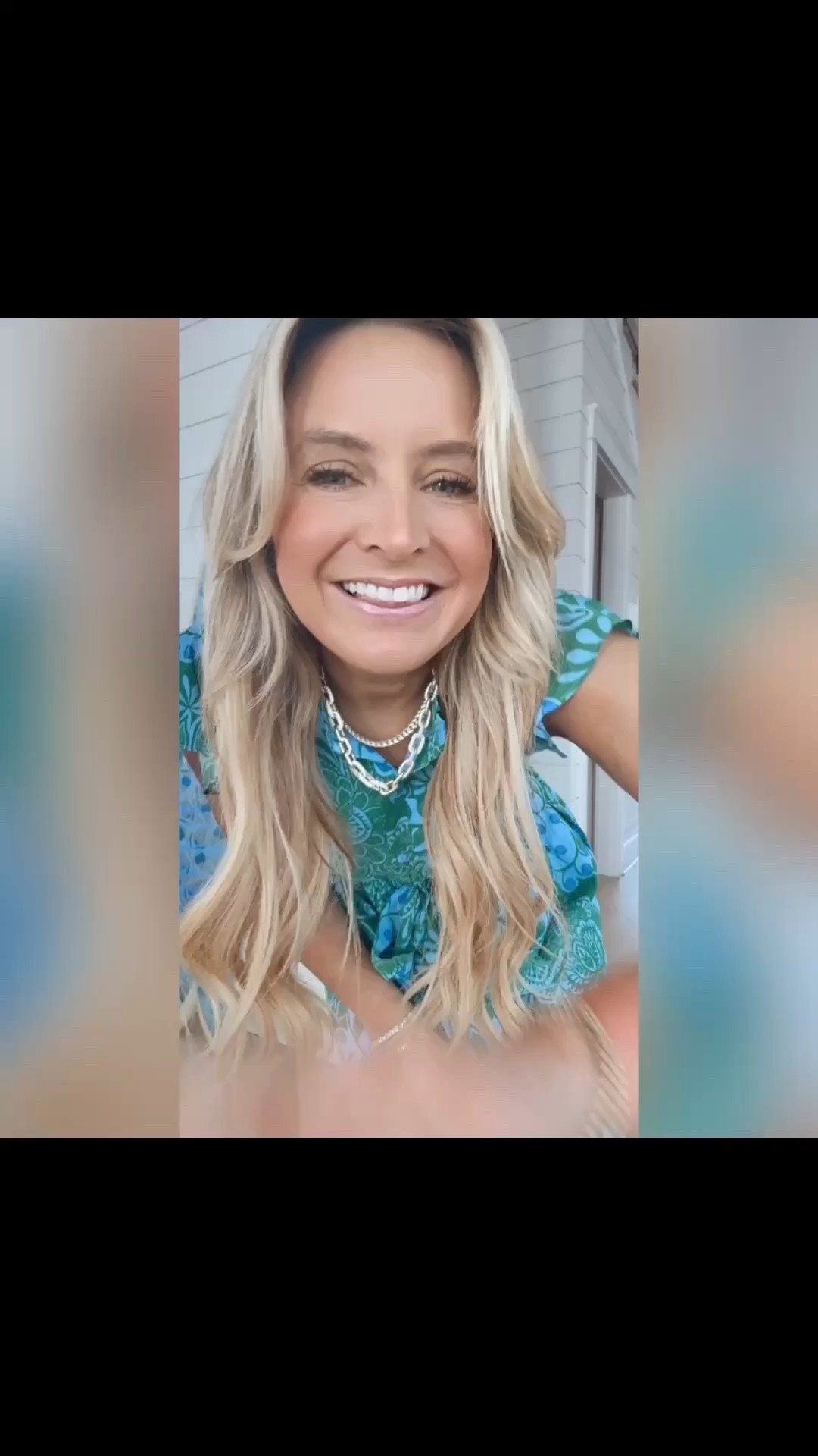 Loving this dress for spring, summer, vacation and spring and summer family photos. Wearing xs  

#LTKSeasonal #LTKdayinmylife #LTKootd