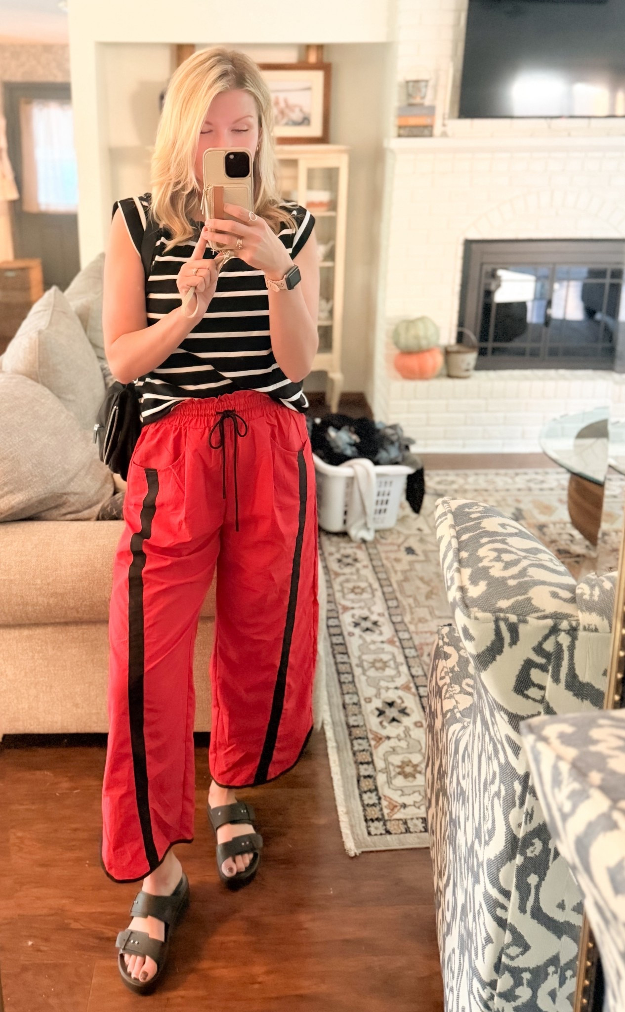 Whether you are a sports mama or just love to wear bright and fun colors these pants are incredible  

#LTKStyleTip #LTKActive #LTKFamily