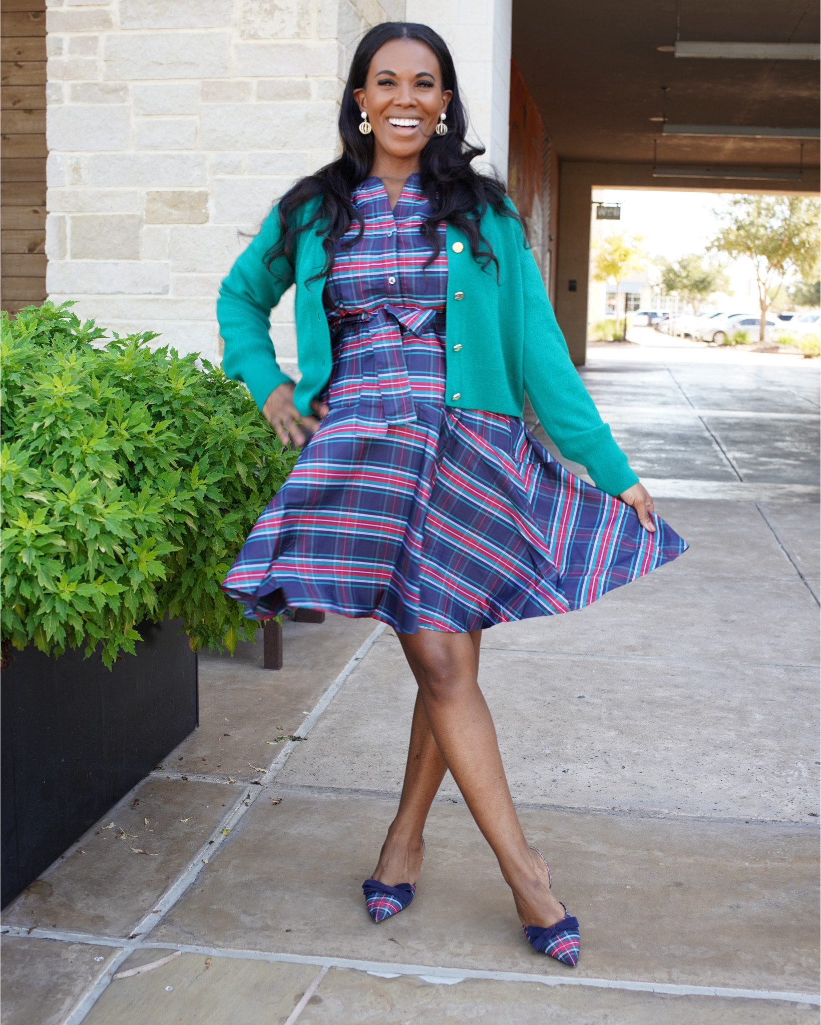 Plaid has me in a festive mood this holiday season! 🍂✨ I’m absolutely loving my Draper James Imogen Mini Shirtdress in Taffeta paired with the coziest Cashmere V-Neck Cardigan and these adorable Tess Slingbacks in Georgia Plaid. Add in some cute Bauble earrings, and I’ve got the perfect holiday look!

Definitely feeling #MadForPlaid and ready to celebrate in style. 🎄❤️

#HolidayFashion #DraperJamesStyle #CozyAndChic

#LTKStyleTip #LTKSeasonal #LTKHoliday