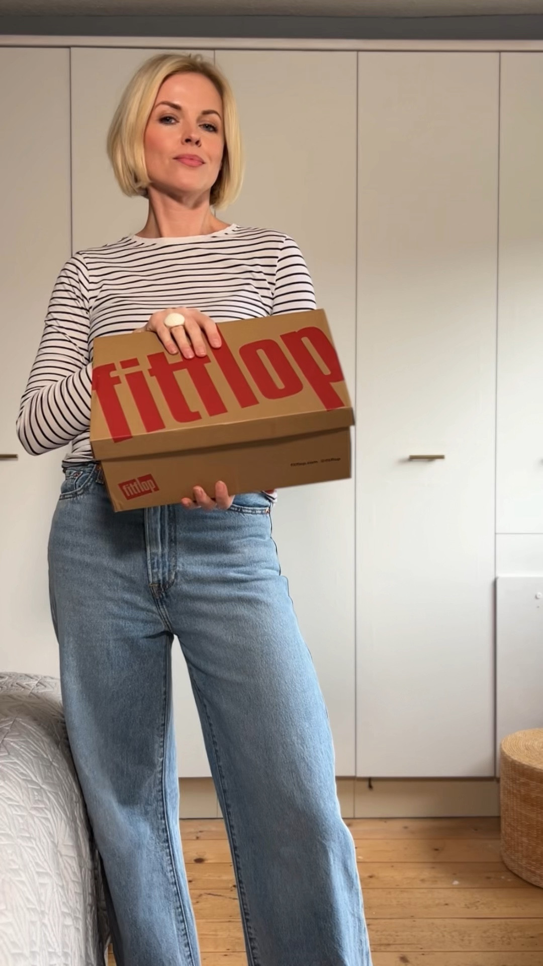 How to to wear the Fitflop Gen-FF leather mules. Wearing them now with socks and then into the spring with bare ankles and cropped jeans. Use SHARE20 for 20% off at Fitflop 

#LTKSpringSale #LTKstyletip #LTKshoecrush