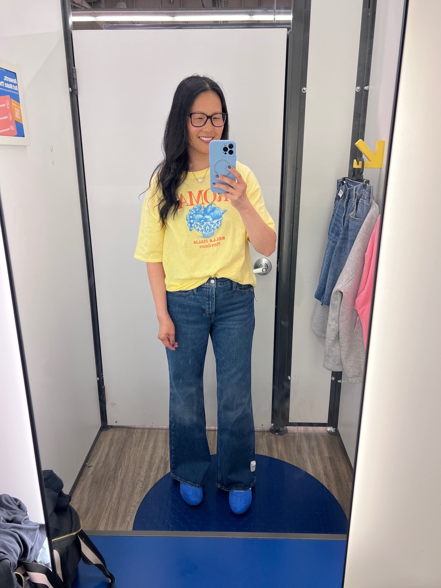 Old Navy 
Loose bootcut jeans - tts, wearing 6 regular. Says mid rise but they fit at my belly button. 
Graphic tshirt- wearing medium
Colorful sneakers - tts, super comfy!