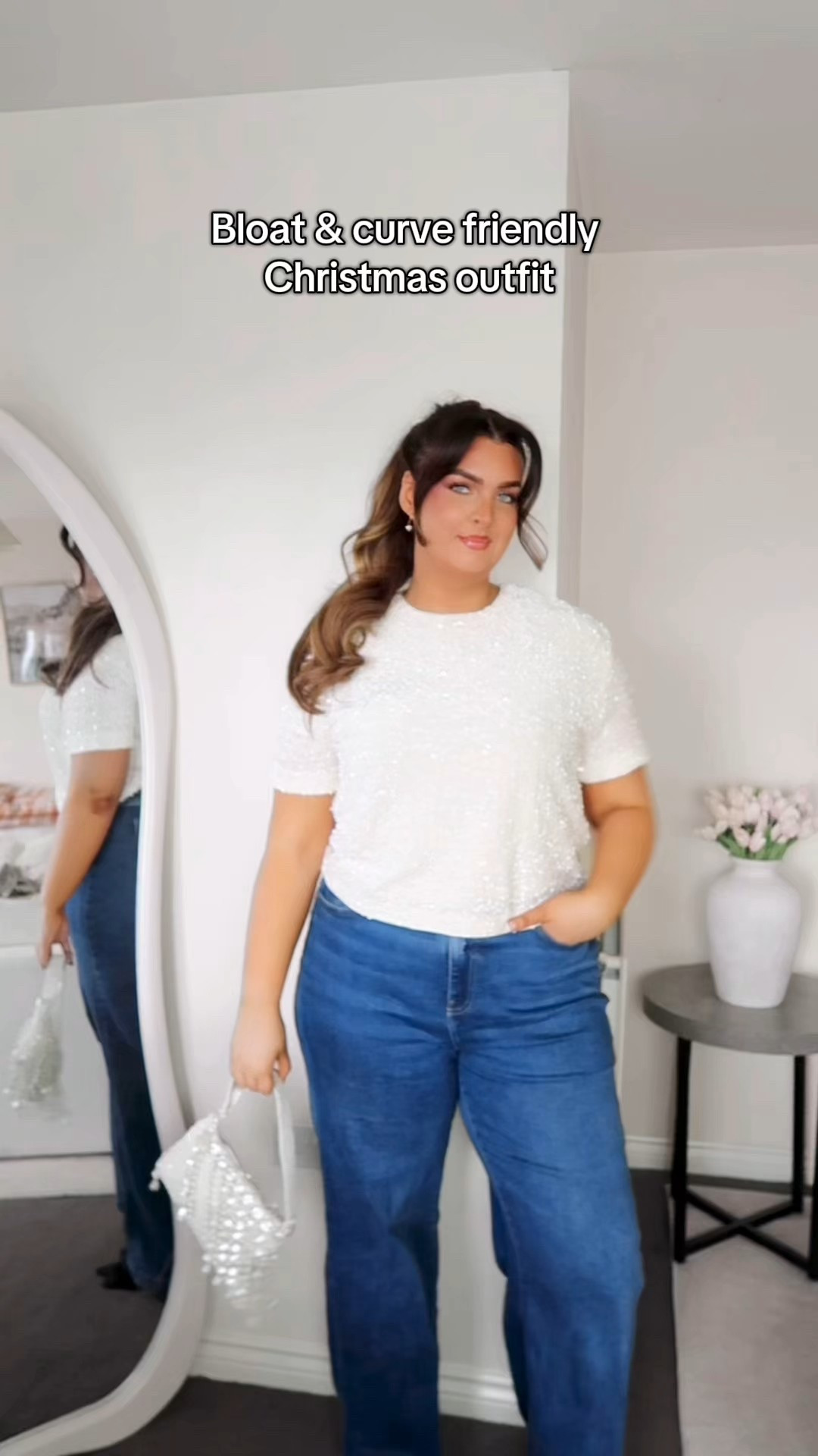 Sparkle season is here ✨ kicking it off with the sparkly top you can wear over and over 💗 #midsizefashion #christmasoutfit #bodypositive #sparkleseason #size14 