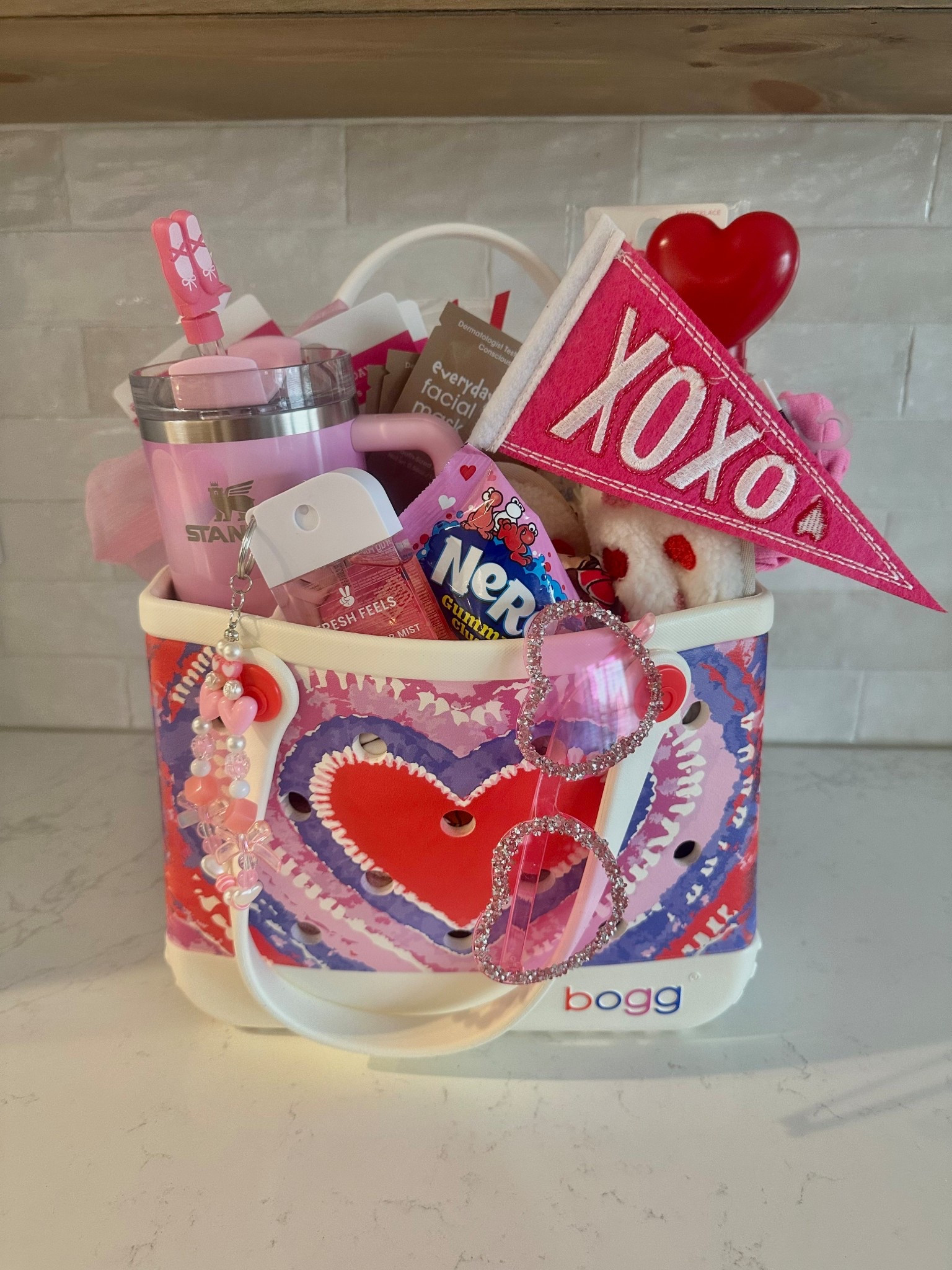 Valentine's Day toddler girl basket with Bogg bag 

Bogg 
Bogg bag 
Valentine's Day 
Valentine's Day gift ideas 
Valentine's Day for her 
Kids Valentine's Day 
Valentines gifts 
Valentines slippers 

#LTKKids #LTKmomlife