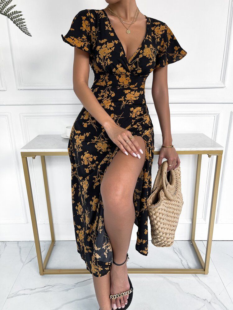 Floral Print Plunging Neck Butterfly Sleeve Split Thigh Dress | SHEIN
