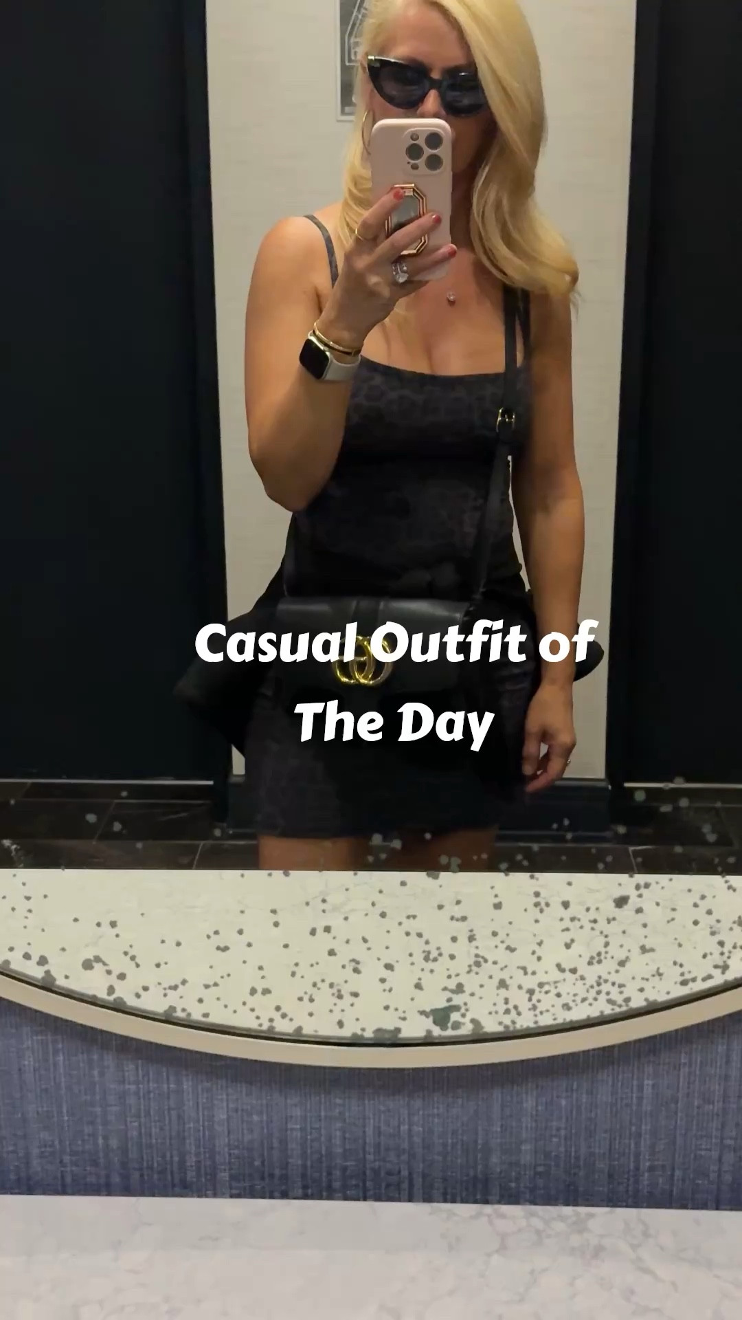 Casual outfit of the day Inspo. 
Tennis outfit, crossbody bag, sunglasses 