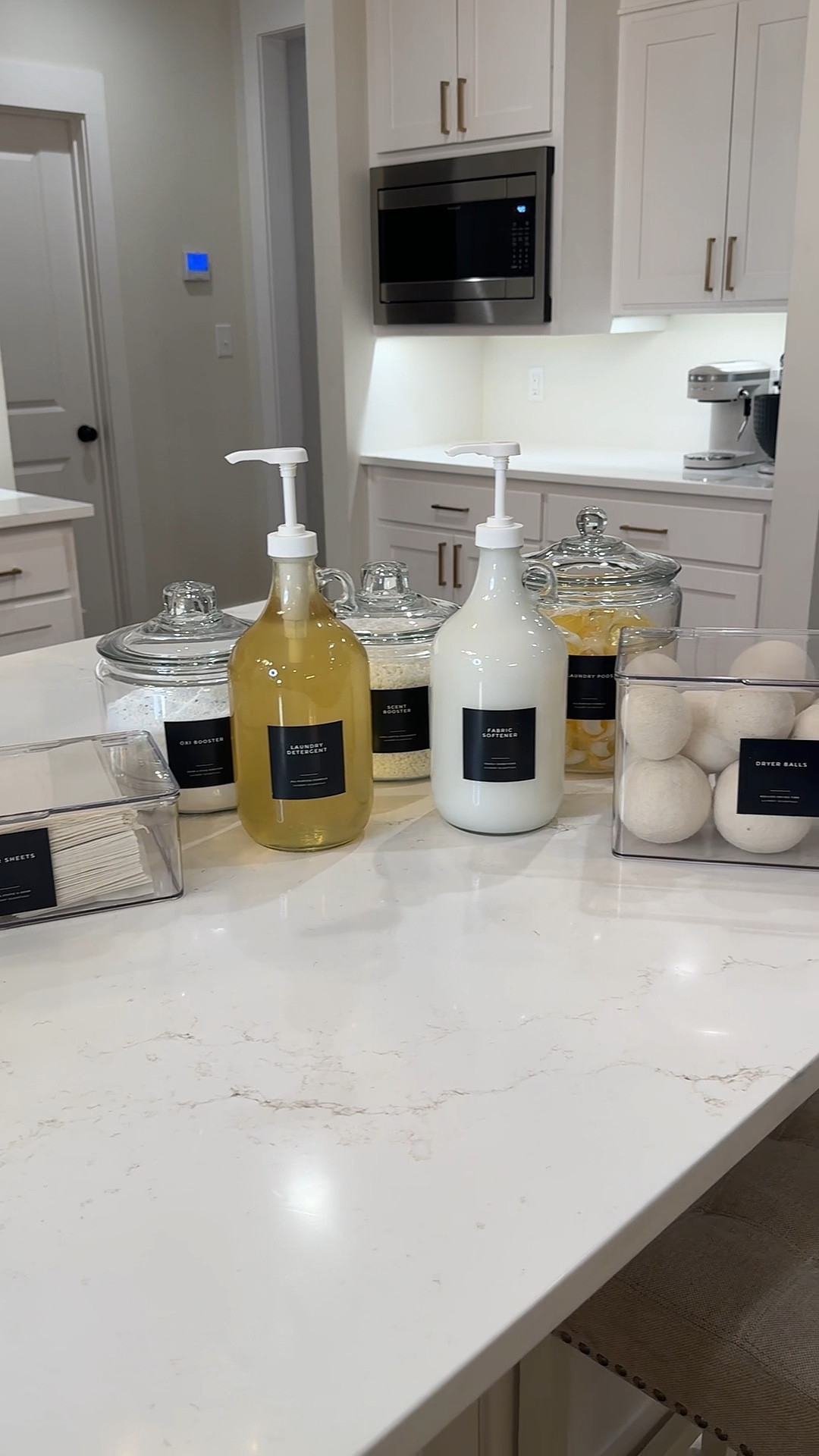 Laundry Room update and restock part 1 👏🏻🧺✨

#organization #laundryroom #restock #asmr #aesthetic

#LTKhome #LTKVideo #LTKfindsunder50
