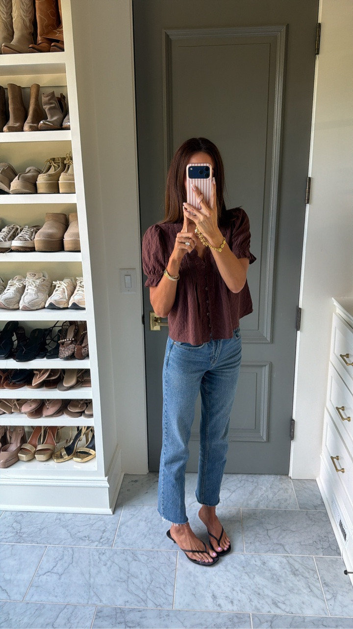 Teacher outfit, back to school

#LTKootd #LTKmomlife