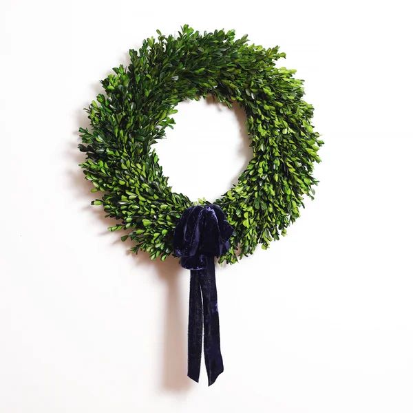 Handcrafted Preserved Boxwood Greenery 22'' Wreath | Wayfair North America