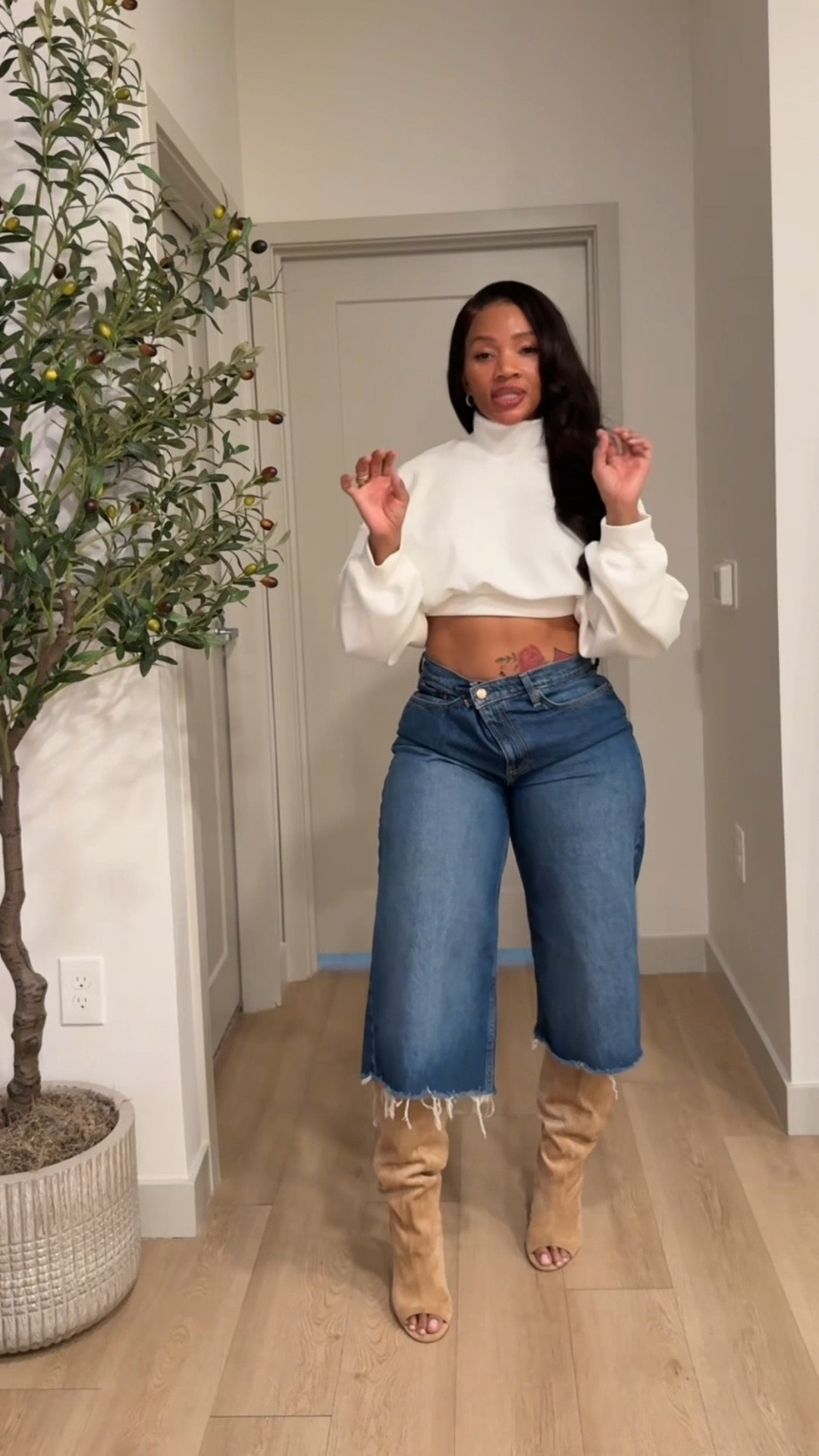 Stepping into versatility 👡👢
I found 5 affordable gladiator sandals + boots that can easily be dressed up or down, from casual daytime errands to elevated night looks.

✔️ Comfortable
✔️ On-trend
✔️ Budget-friendly
✔️ Easy to style year-round

These are the kind of shoes you’ll keep reaching for because they just work with dresses, denim, jogger sets, and even chic tailored looks.

👉 Tap to shop. Where style meets savings.

#LTKFindsUnder100 #LTKootd #LTKgrwm