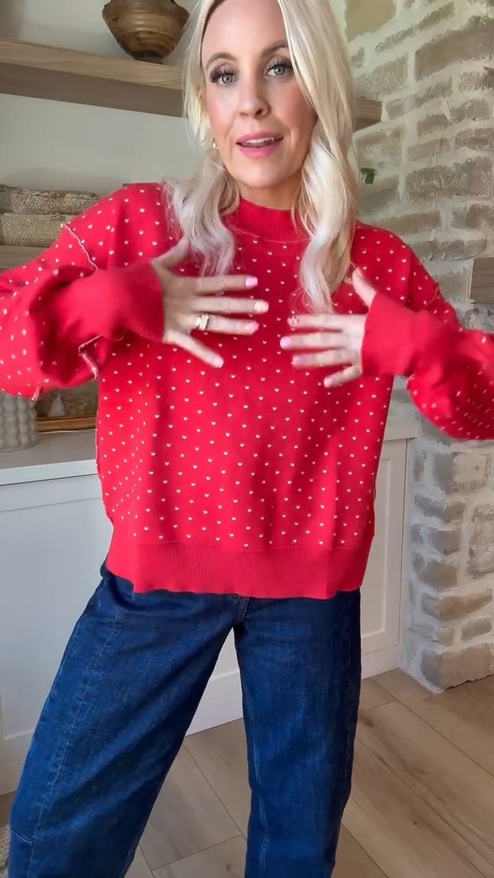 This sweater looks so much like Free People, but it’s from Amazon! Wearing a size medium! 

#LTKFindsUnder100 #LTKFindsUnder50 #LTKStyleTip