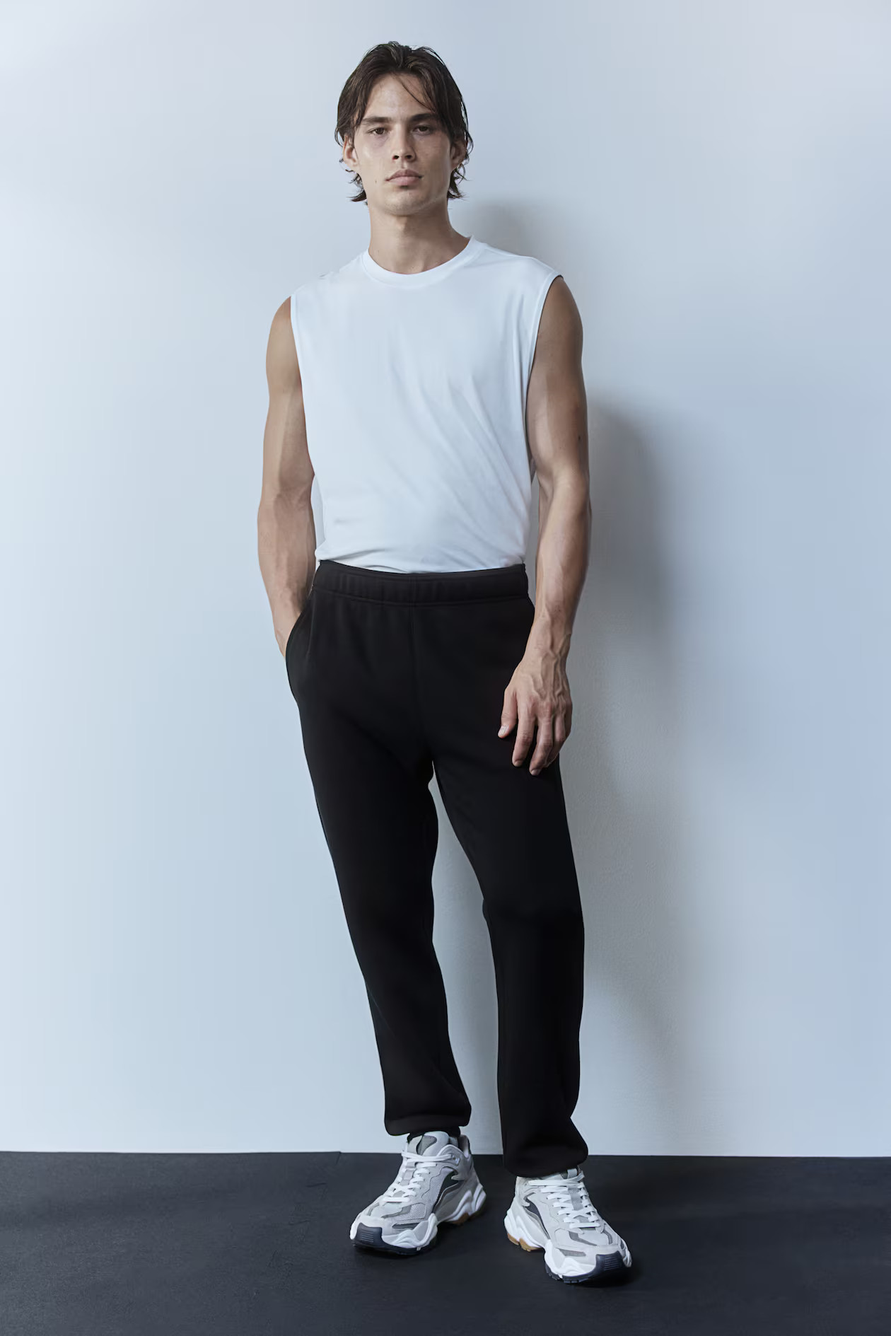 Tapered Sports Joggers | H&M (US + CA)
