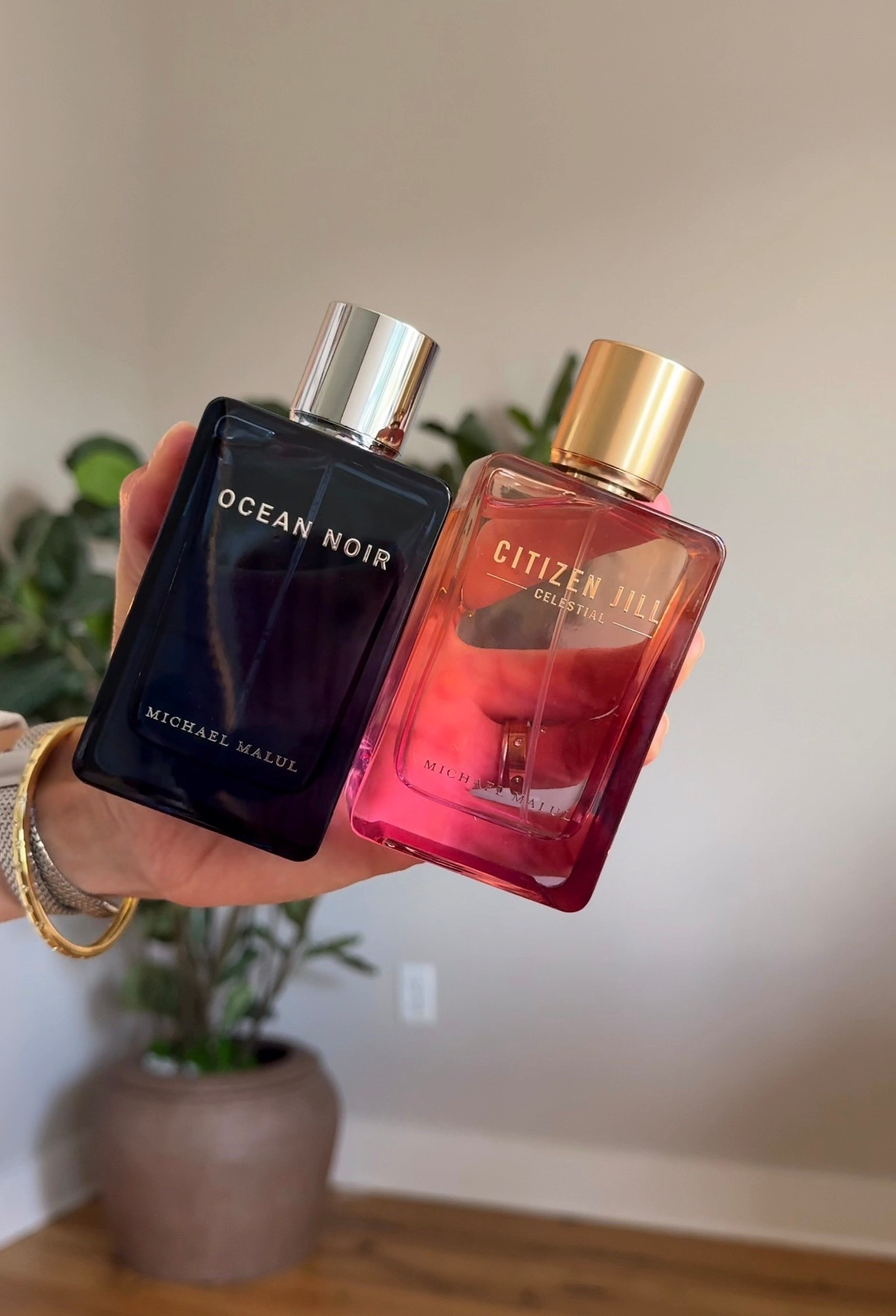 20% off with “MMTANNER20” ‼️

Sunday scramble 🤪 comment “SHOP” and I’ll send you 🔗🔗 to the scents we LOVE on each other 🤤 

@michaelmalullondon is our favorite fragrance brand and recently we’ve been reaching for:

✨ Citizen Jill Celestial: bright citrus, soft florals, and warm woods that feel fresh but feminine. 🌼 

🌊 Chan went with Ocean Noir: clean, deep, and one of those scents people lean in and ask about. 🖤

Safe to say we both picked good ones.


#michaelmalulpartner 

#LTKMens #LTKgrwm #LTKmorningroutine