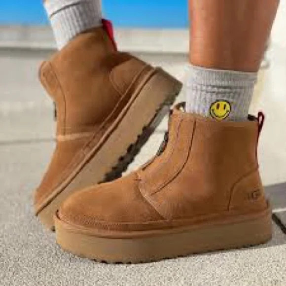 UGG Women's Neumel Platform Zip Suede Boot | Poshmark