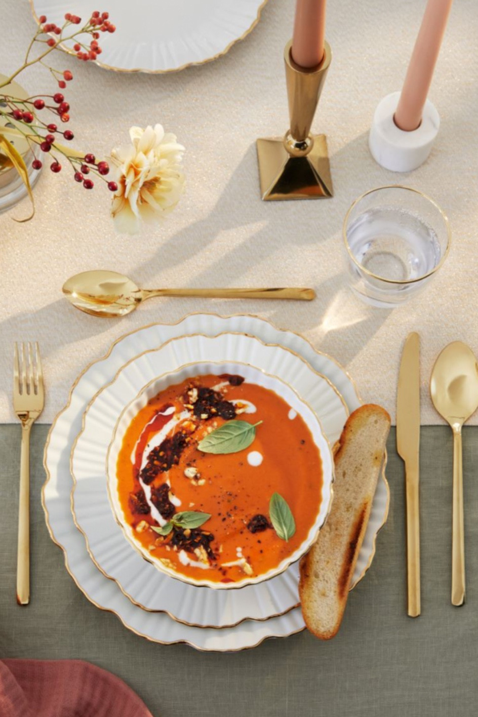 Summer dinner party tablescape, white and gold rimmed plates, dinnerware, gold flatware, gold fork, knife and spoon, dining

#LTKunder50 #LTKFind #LTKhome