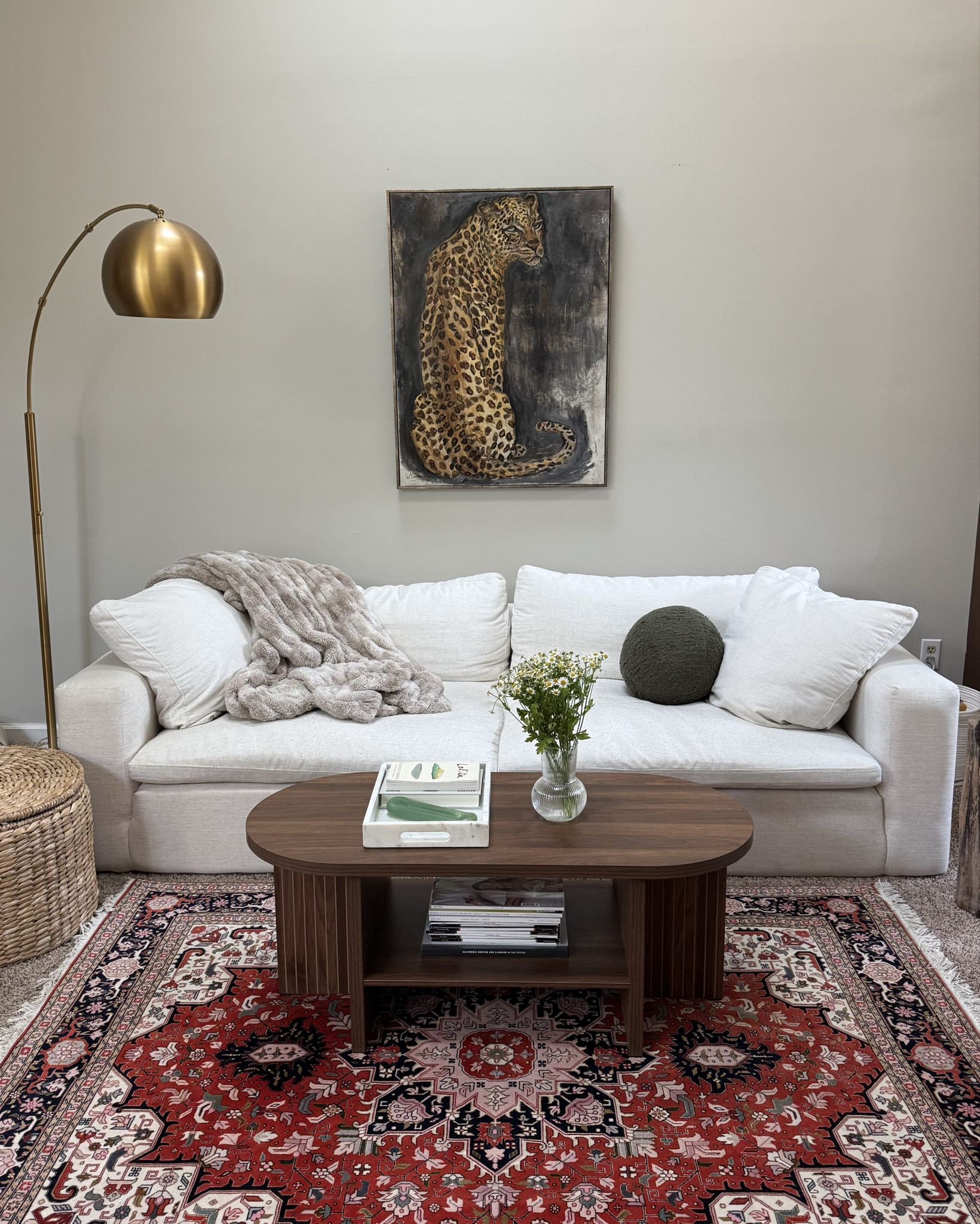 new coffee table! 

#LTKHome