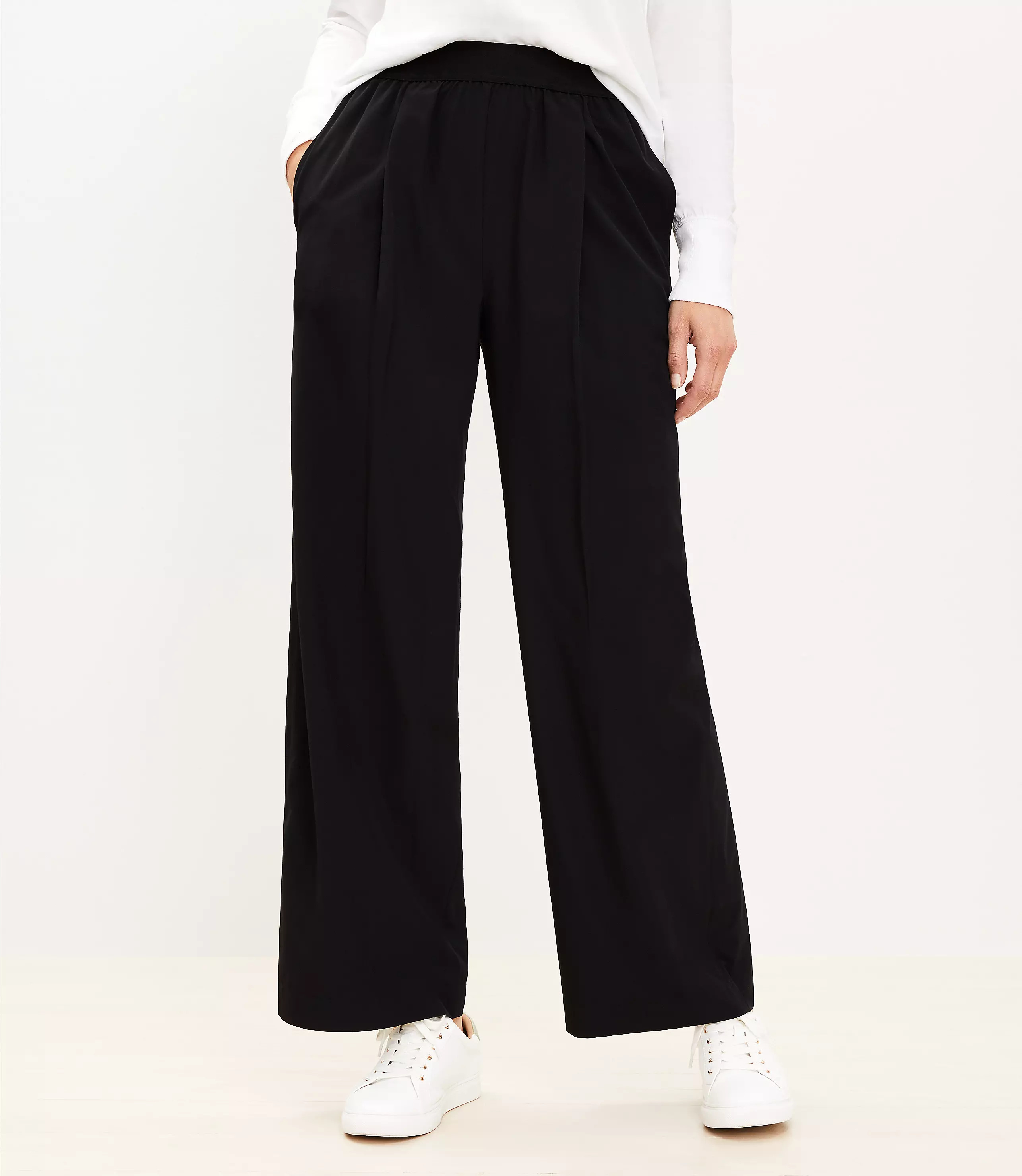 Lou & Grey Wanderweave Shirred Wide Leg Pants | LOFT