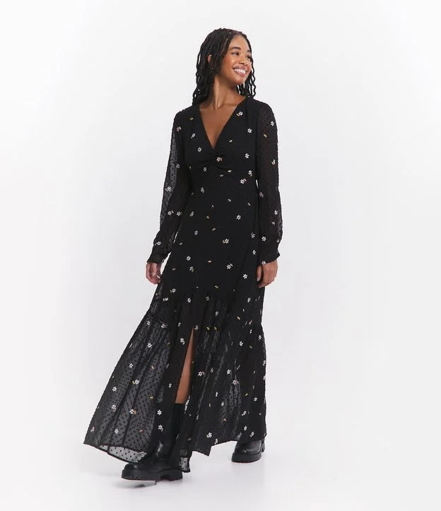 Vestido Longo em Chiffon com Bordado de Florzinhas Preto | Renner (BR)