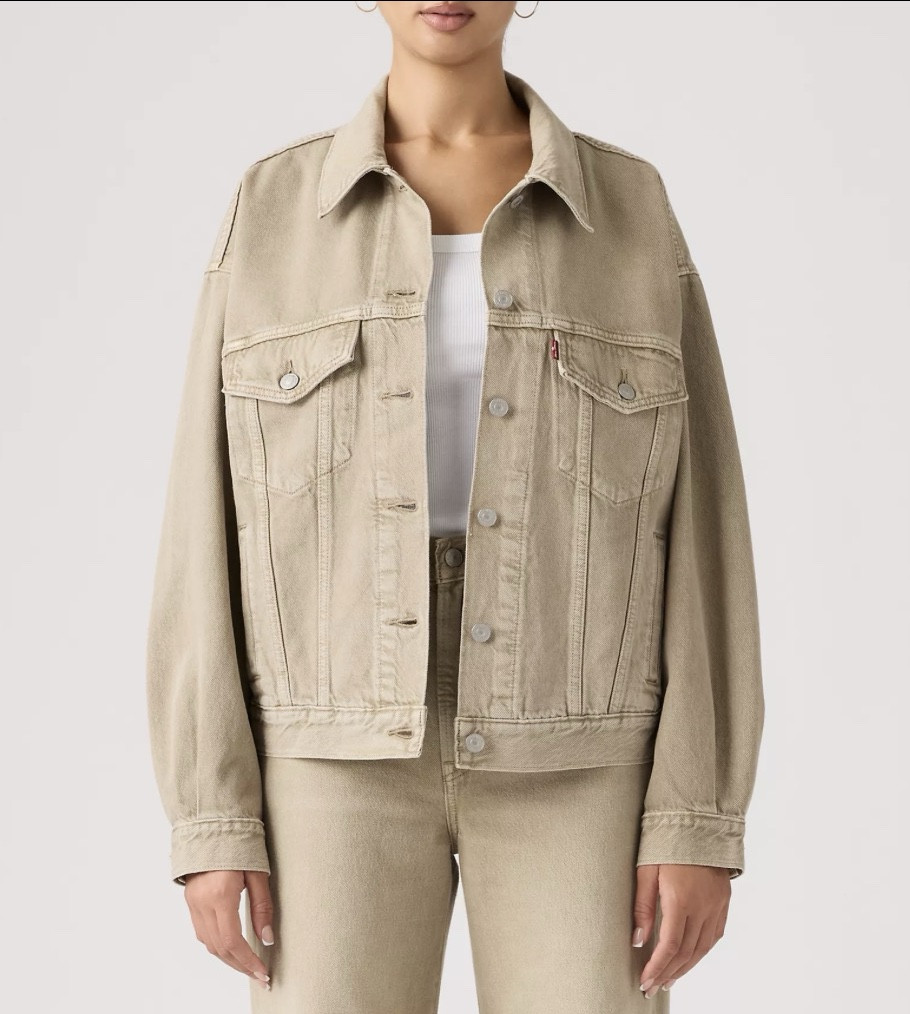 Denim on denim, but make it easy. Levi’s matching sets = timeless, flattering, and on repeat. 🤍
Shop it on LTK 🔗

#Levis #DenimSet #MatchingSet #CanadianTuxedo #LTKStyle #LTKDenim #EverydayOutfits #ClassicStyle #WardrobeStaples

#LTKgrwm #LTKOver40 #LTKootd