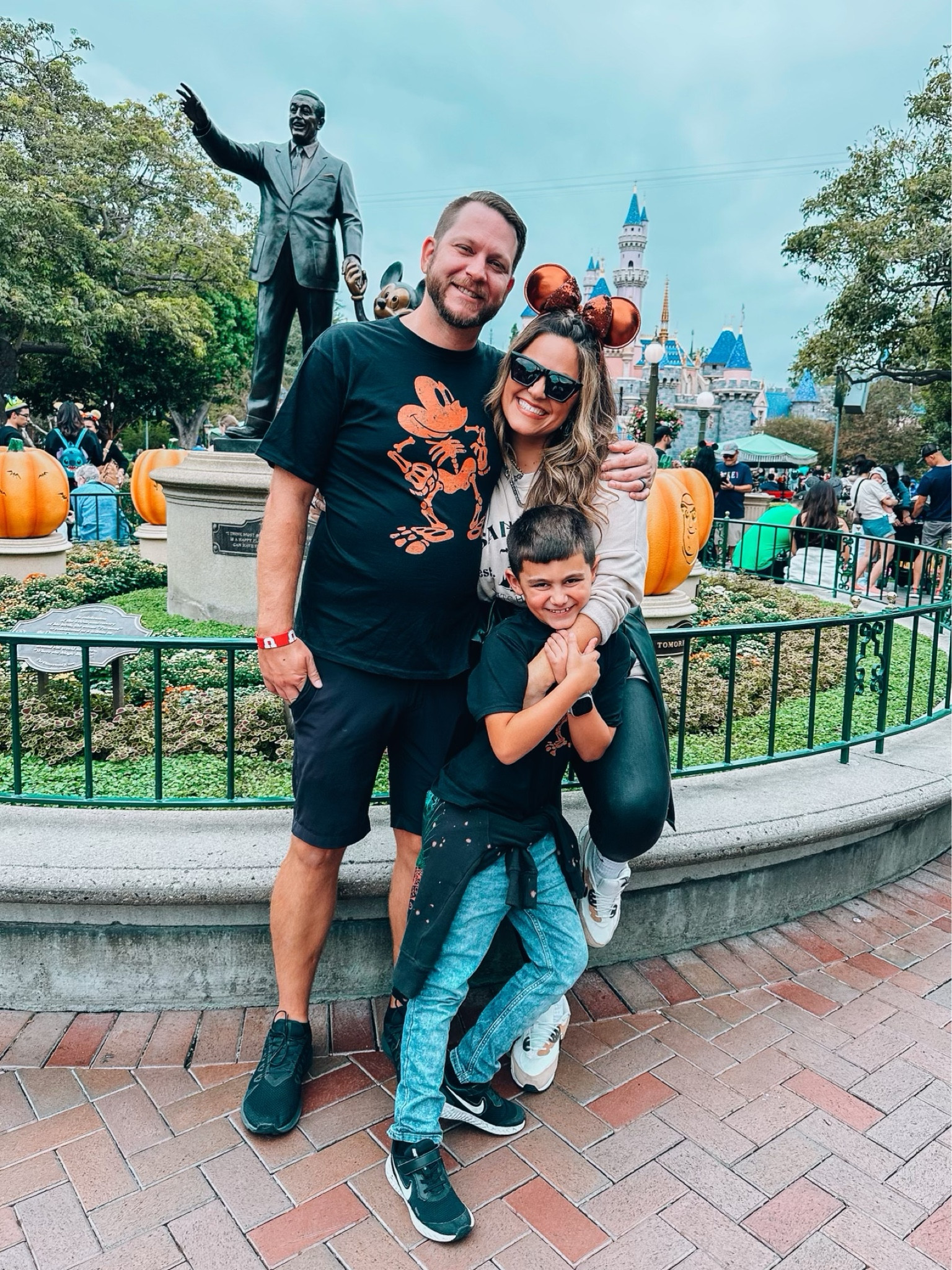 Disney Halloween - Halloween fashion - midsize - curvy girl 

#LTKHalloween #LTKstyletip #LTKSeasonal