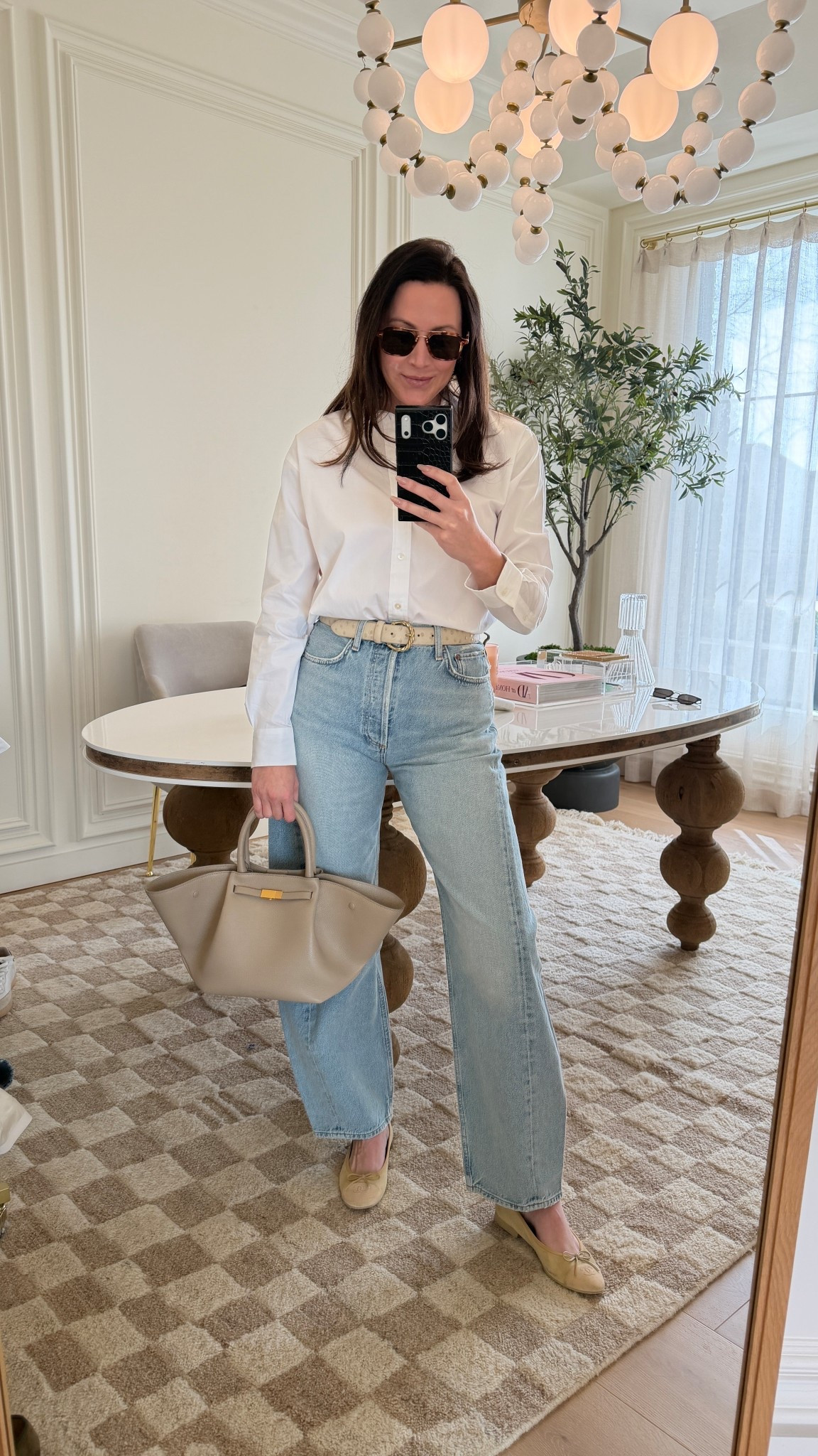 Spring jeans outfit 

#LTKgrwm #LTKOver40 #LTKdayinmylife